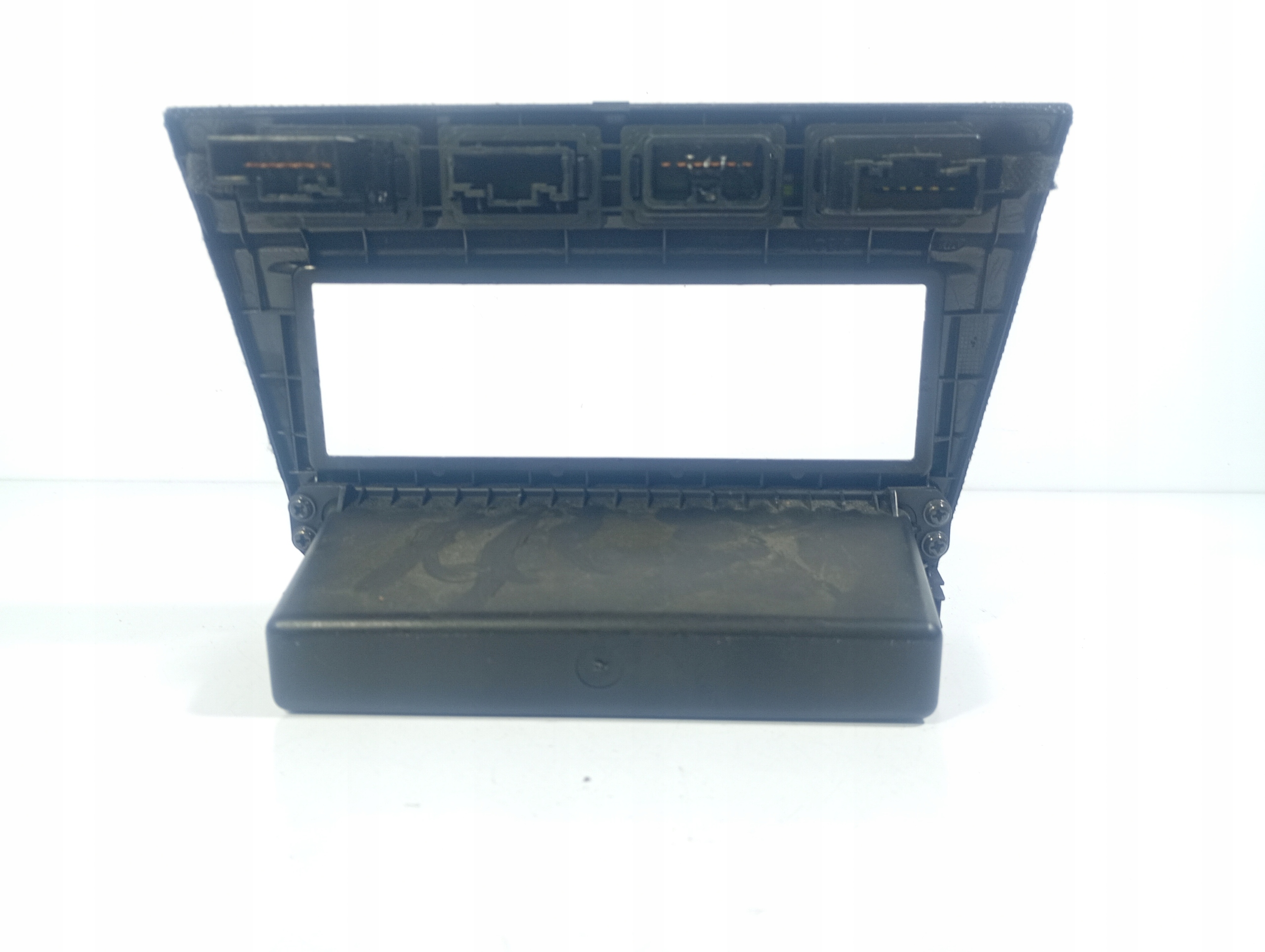 Kia Picanto 1 and 03-11 frame plate RADIA OE SA84602A