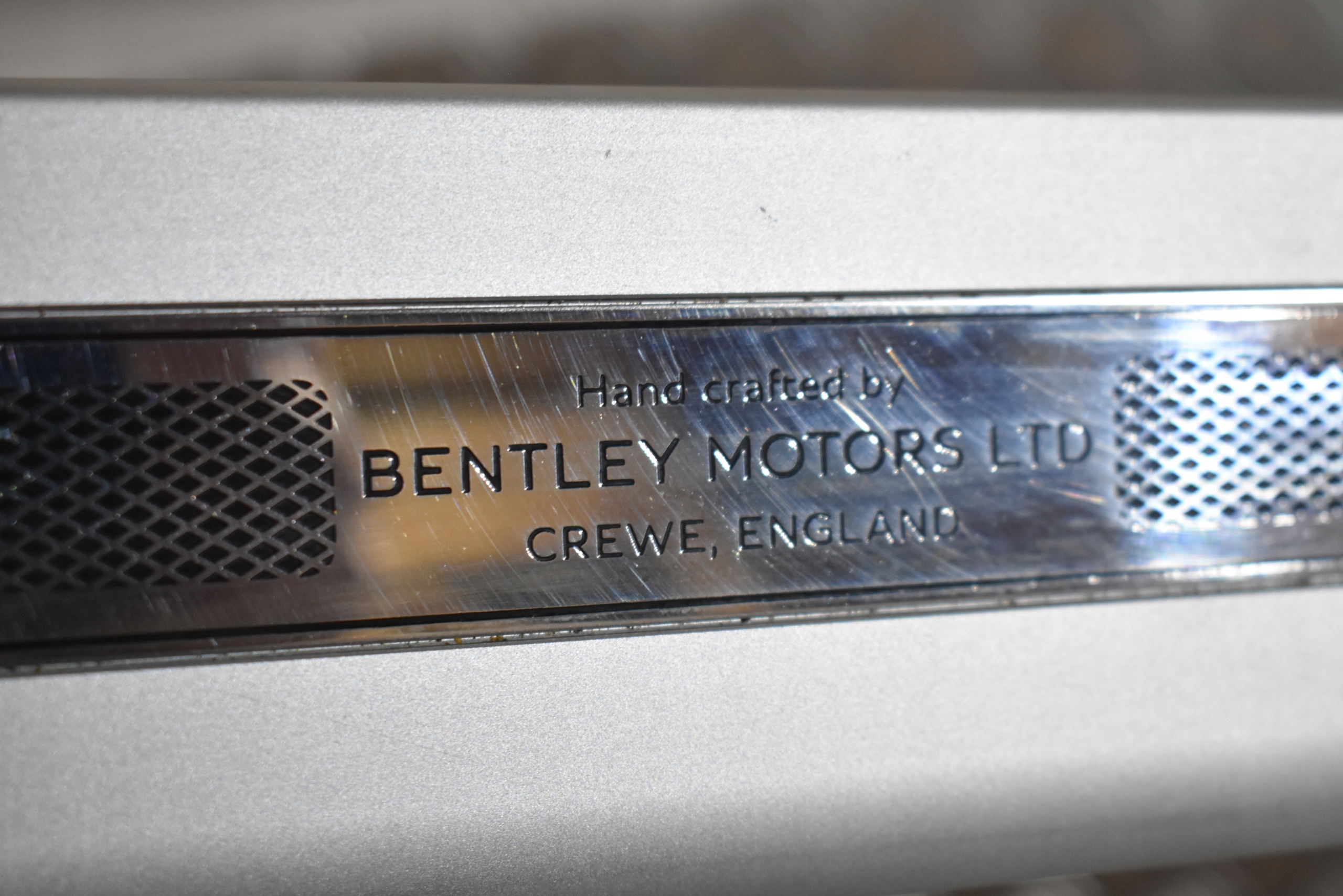IDEALNA cap moulding threshold right BENTLEY 3SD 1