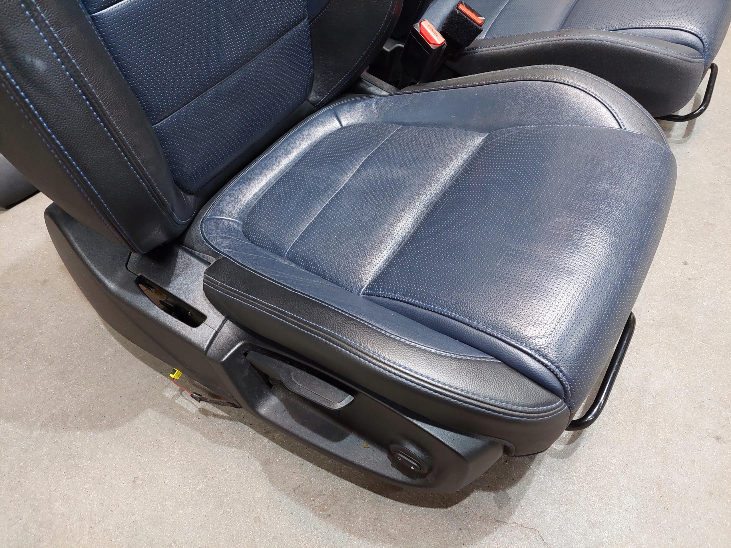 Sitze KOMPLET Sitz Sitz JAGUAR XE X760