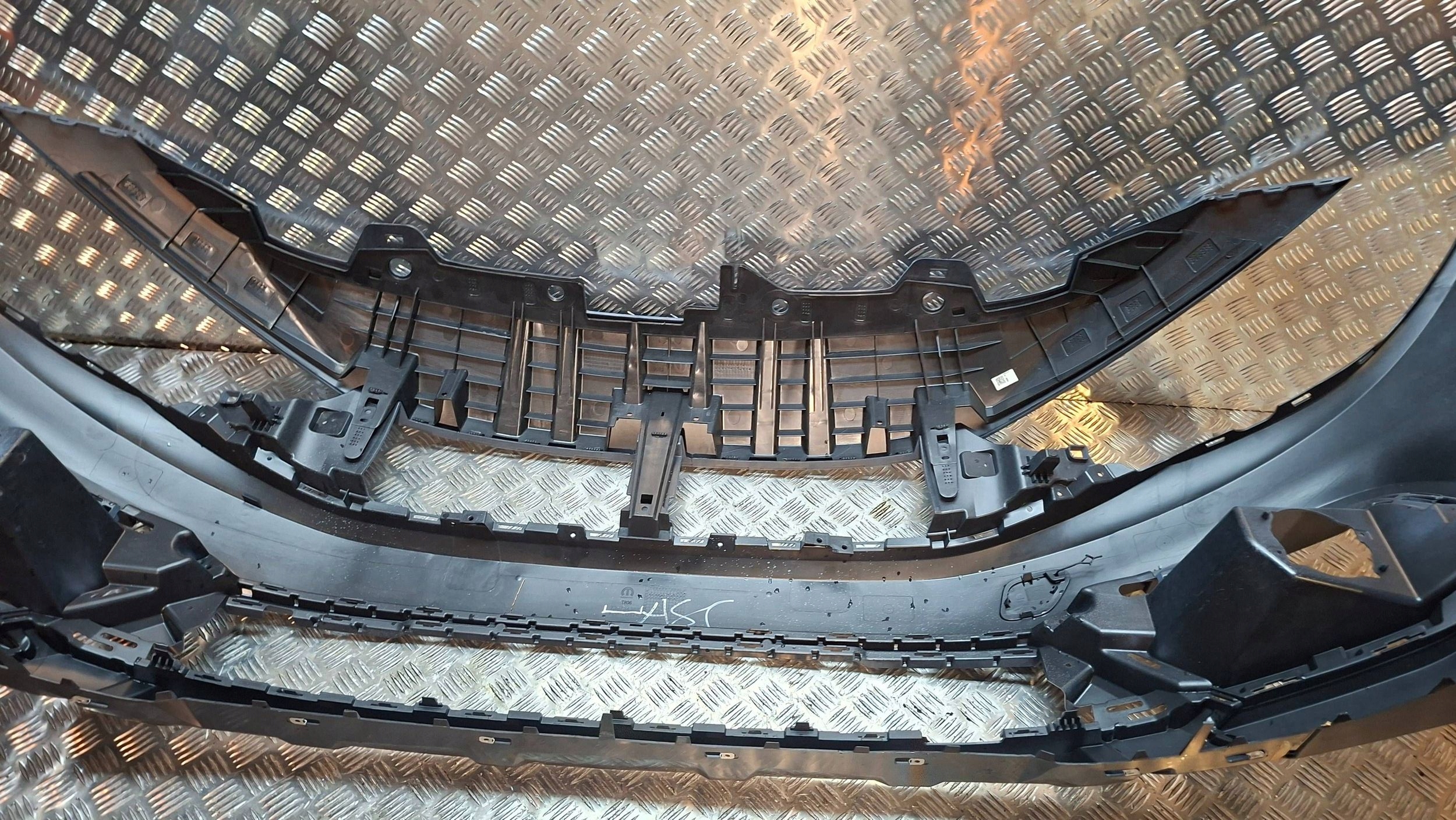 bumper front 735734383 FIAT TIPO II CROSS 2019