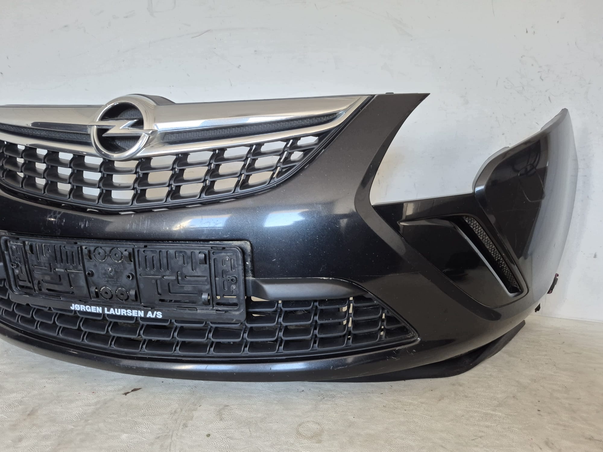 OPEL ZAFIRA C 12- bumper front front SPR 13300485 LAK.22C