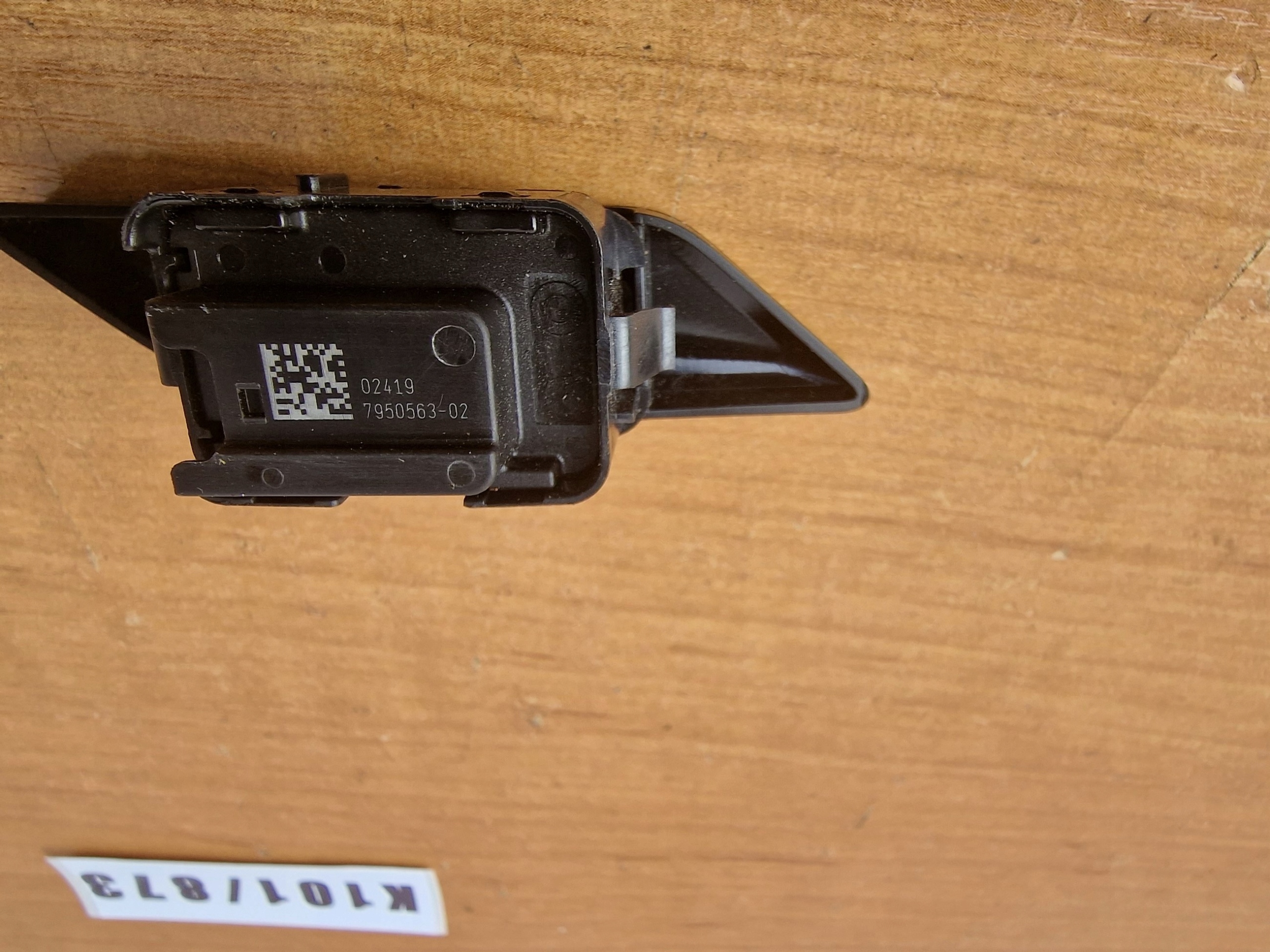 BMW G30 G31 G32 switch of a lock central ORG