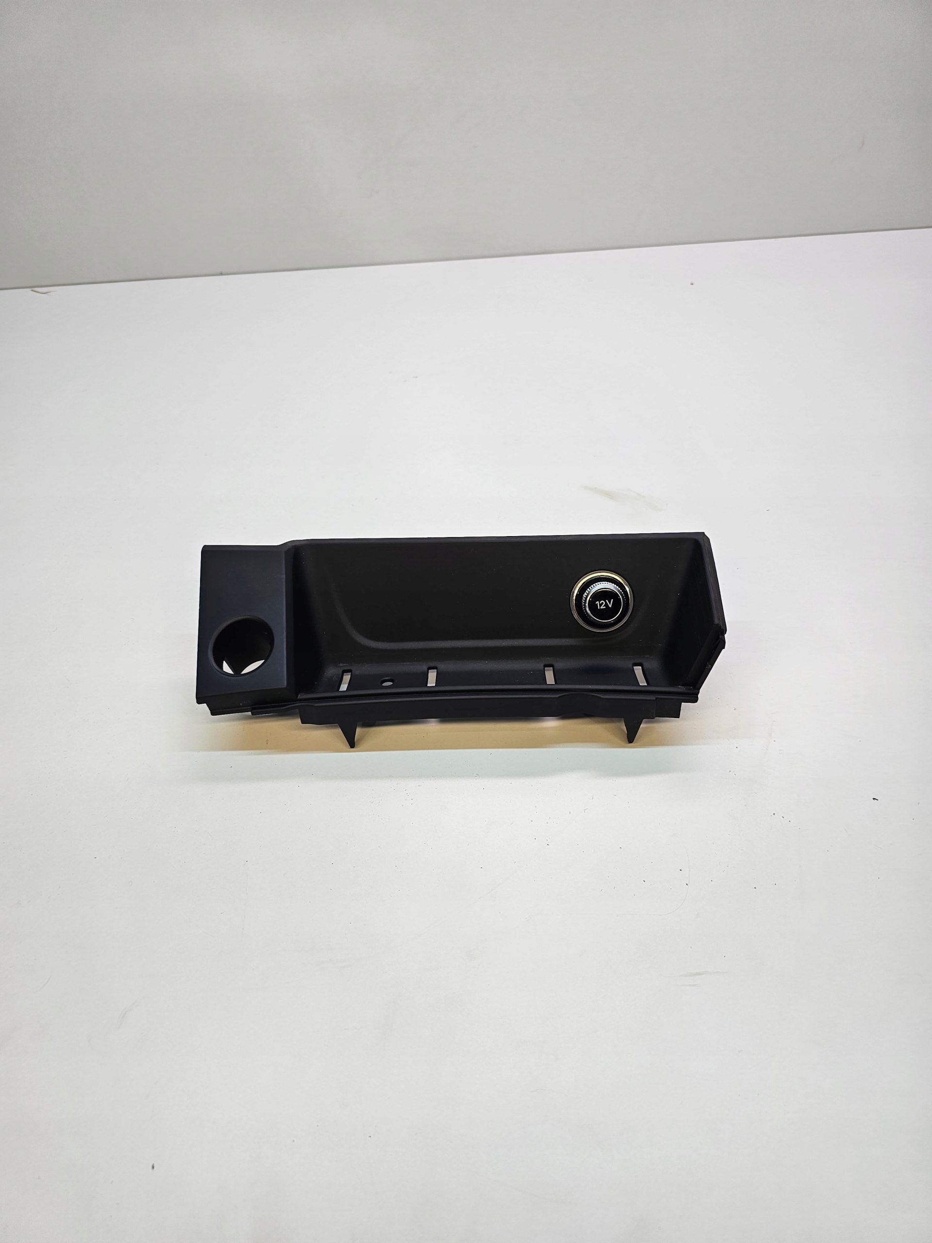 Abdeckung, Hutablage TUNELU SRODKOWEGO AUDI A4 B9 8W1864131 *2*