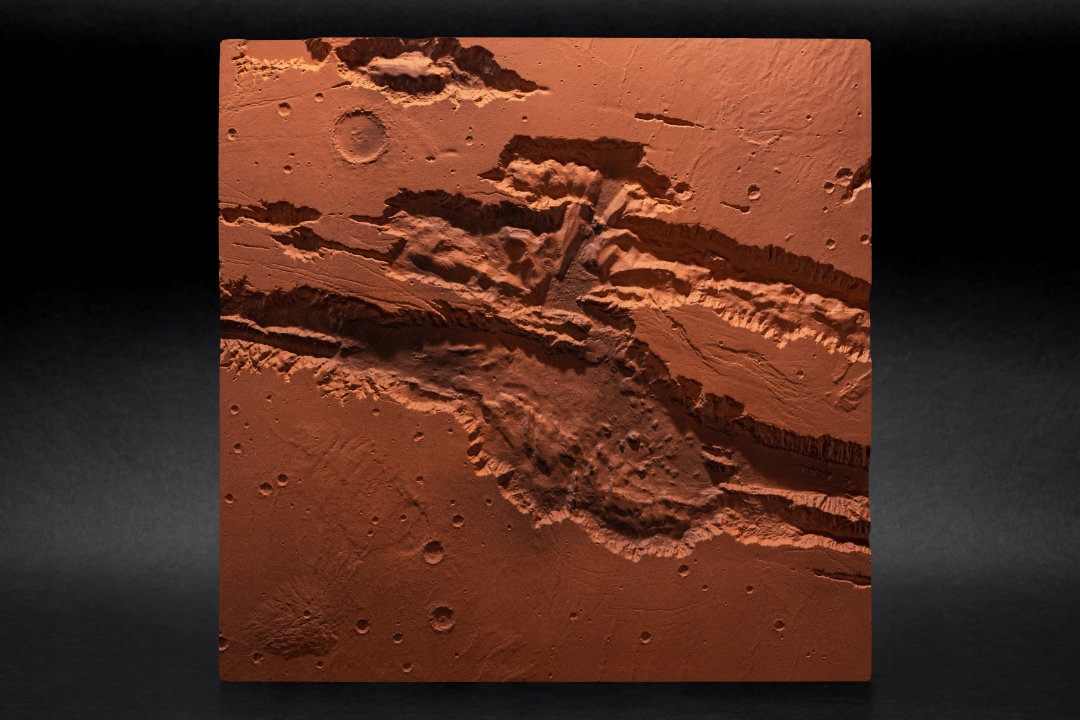 Spacecrafting Valles Marineris Stredový panel 20 cm x 20 cm Odliatok Mars