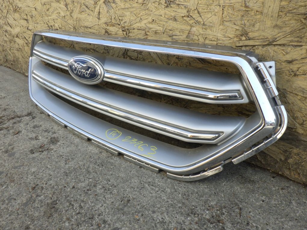 FORD KUGA MK2 II LIFT 16- grille