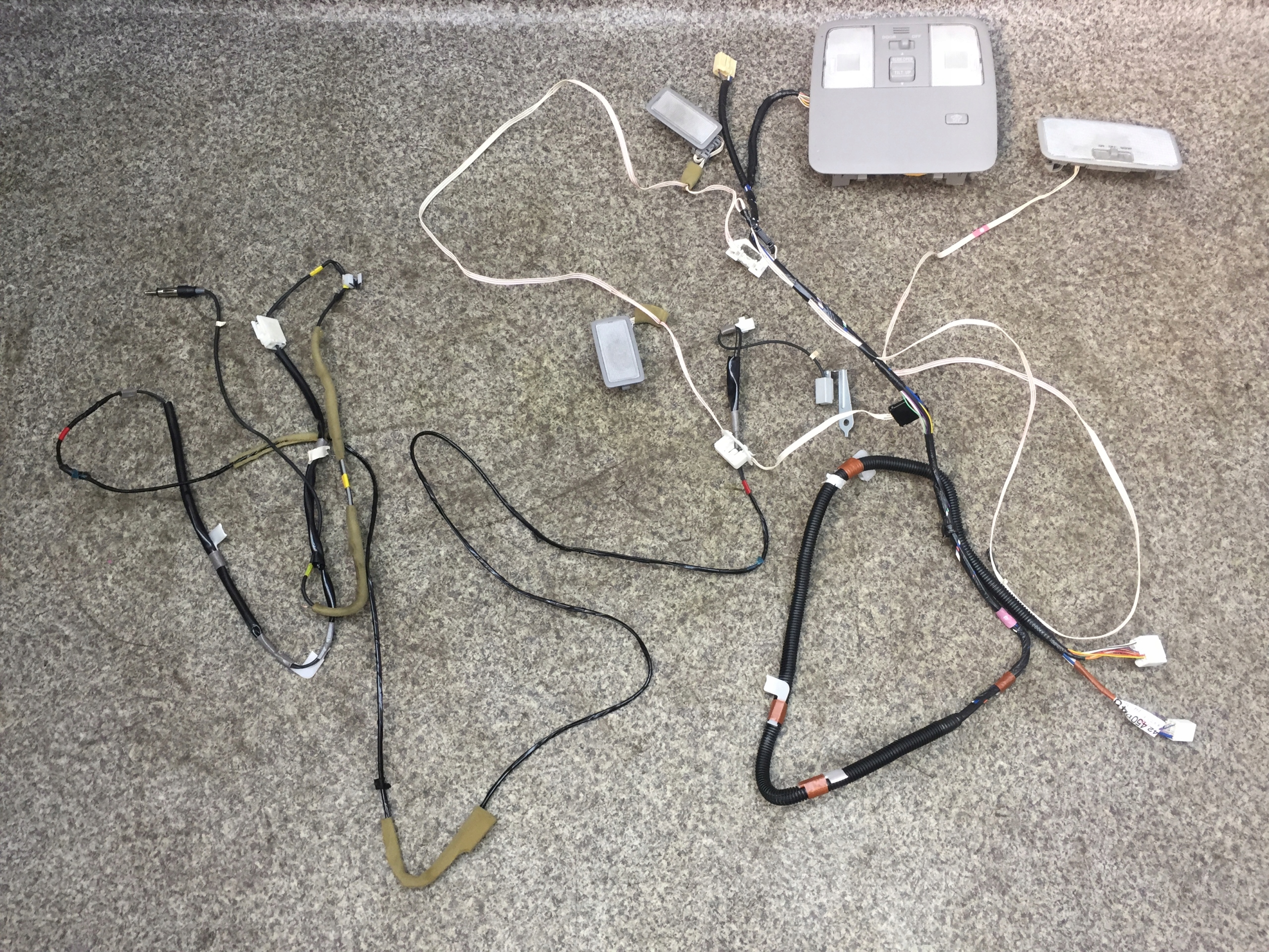 RAV4 3 III лампа освещения кабины жгут проводов