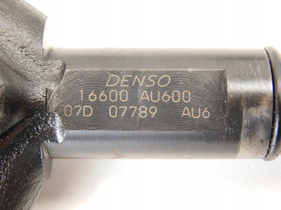 Wtryskiwacze 2.2 DCI Nissan Primera P12 X-Trail Typ silnika Diesel