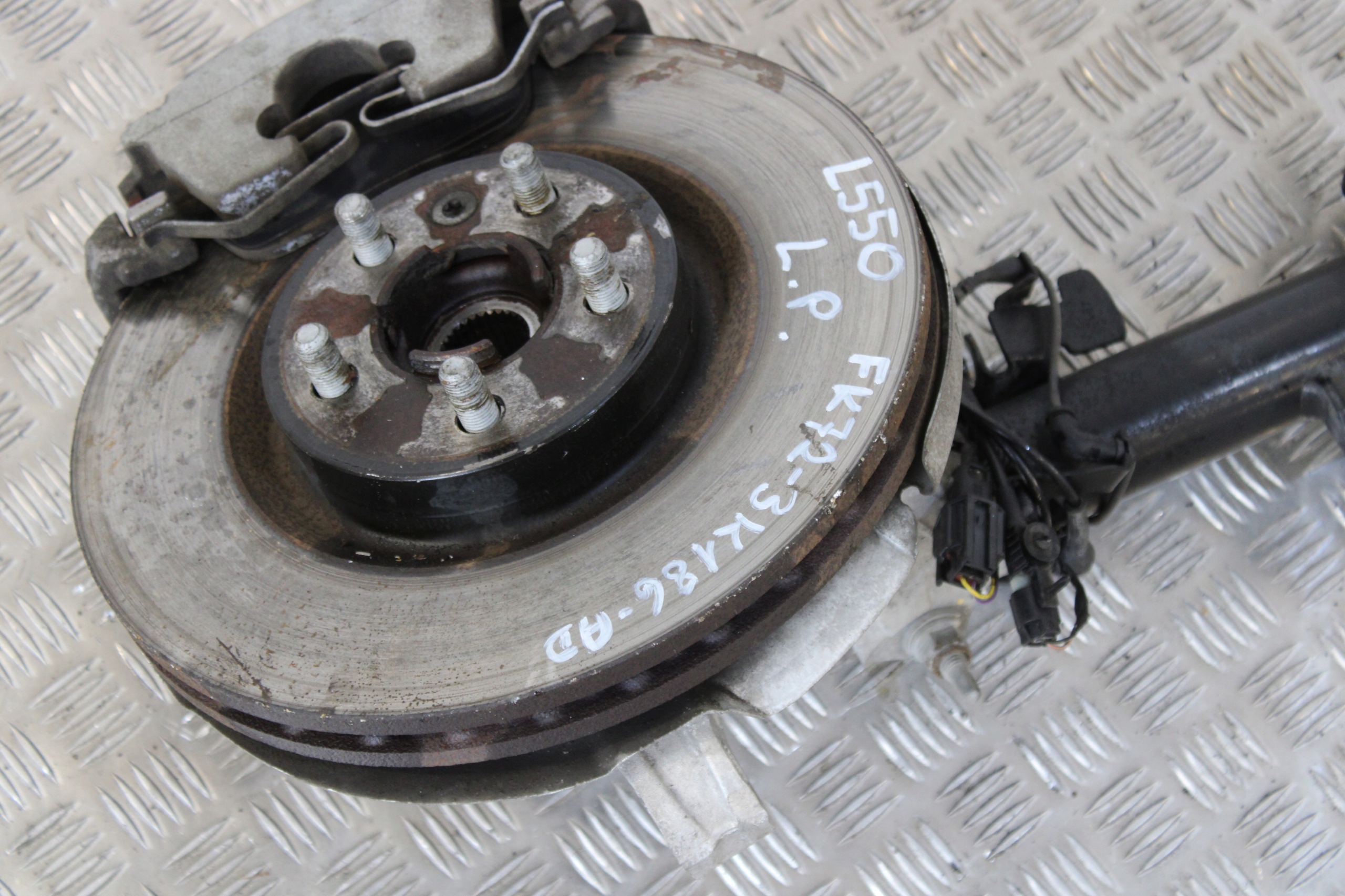 swing McPherson shock absorber left front LAND ROVER DISCOVERY SPORT L550