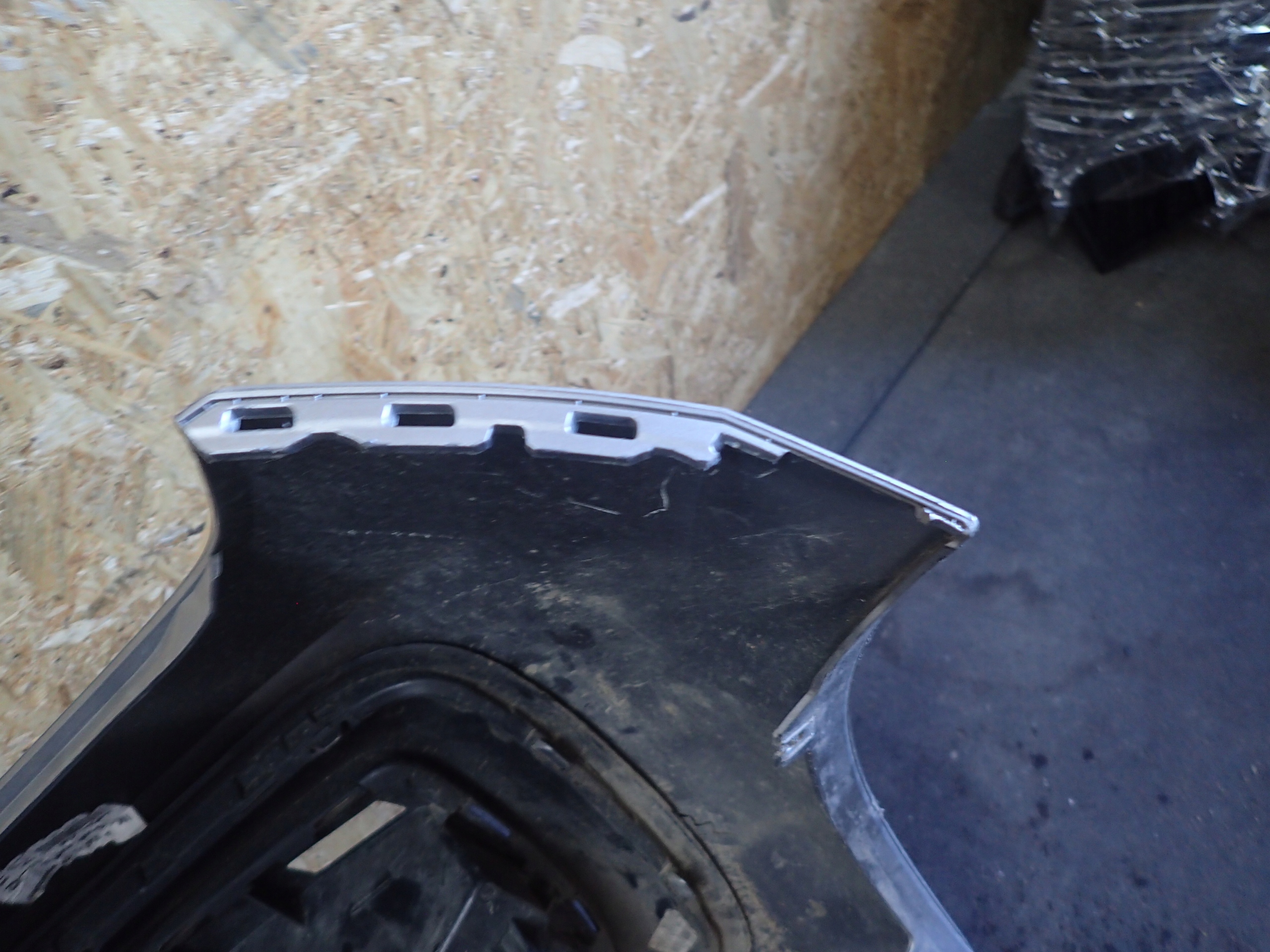 PARAURTI ANTERIORE VW UP LIFT