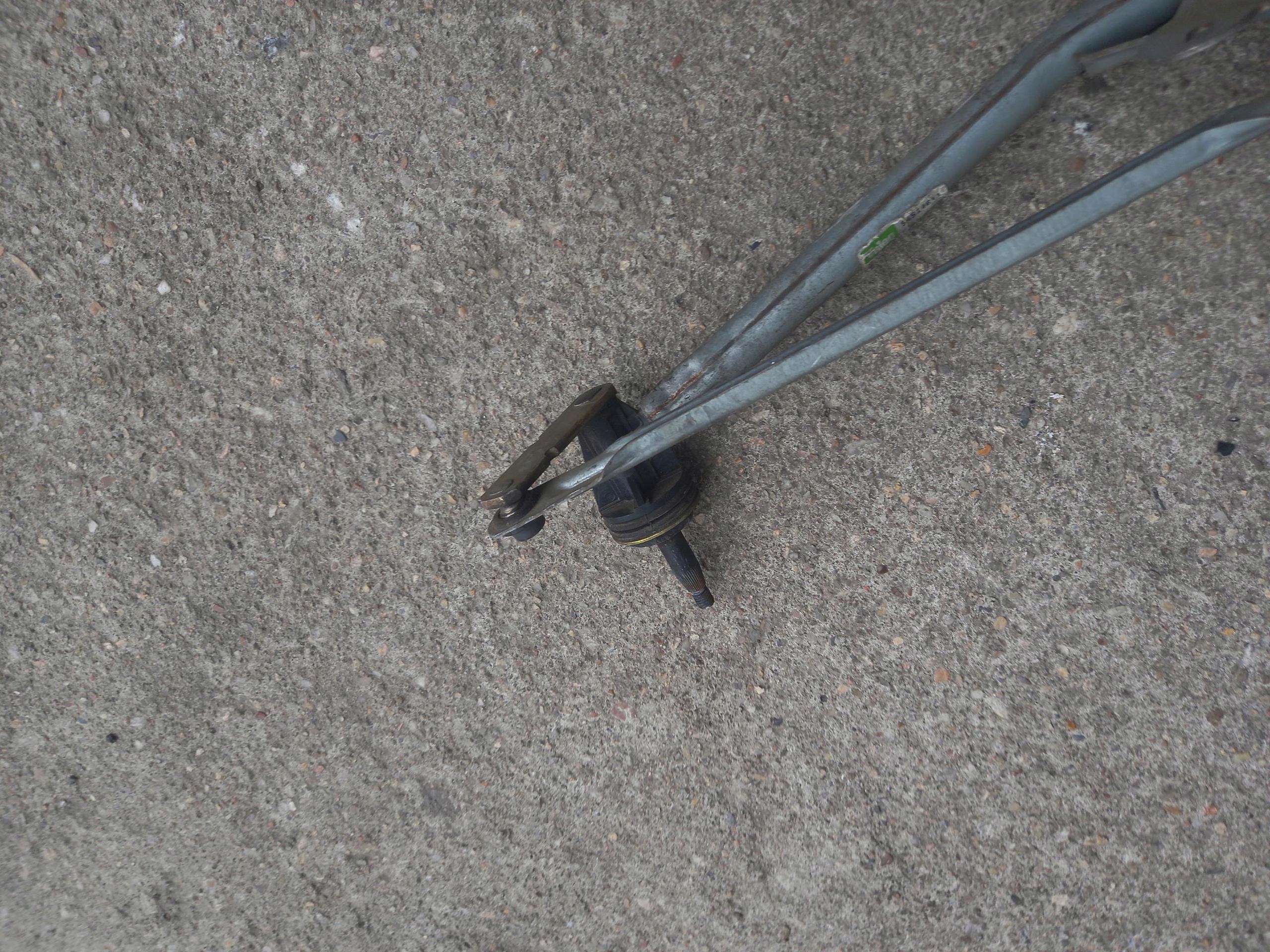 wiper mechanism front RENAULT KANGOO and LIFT