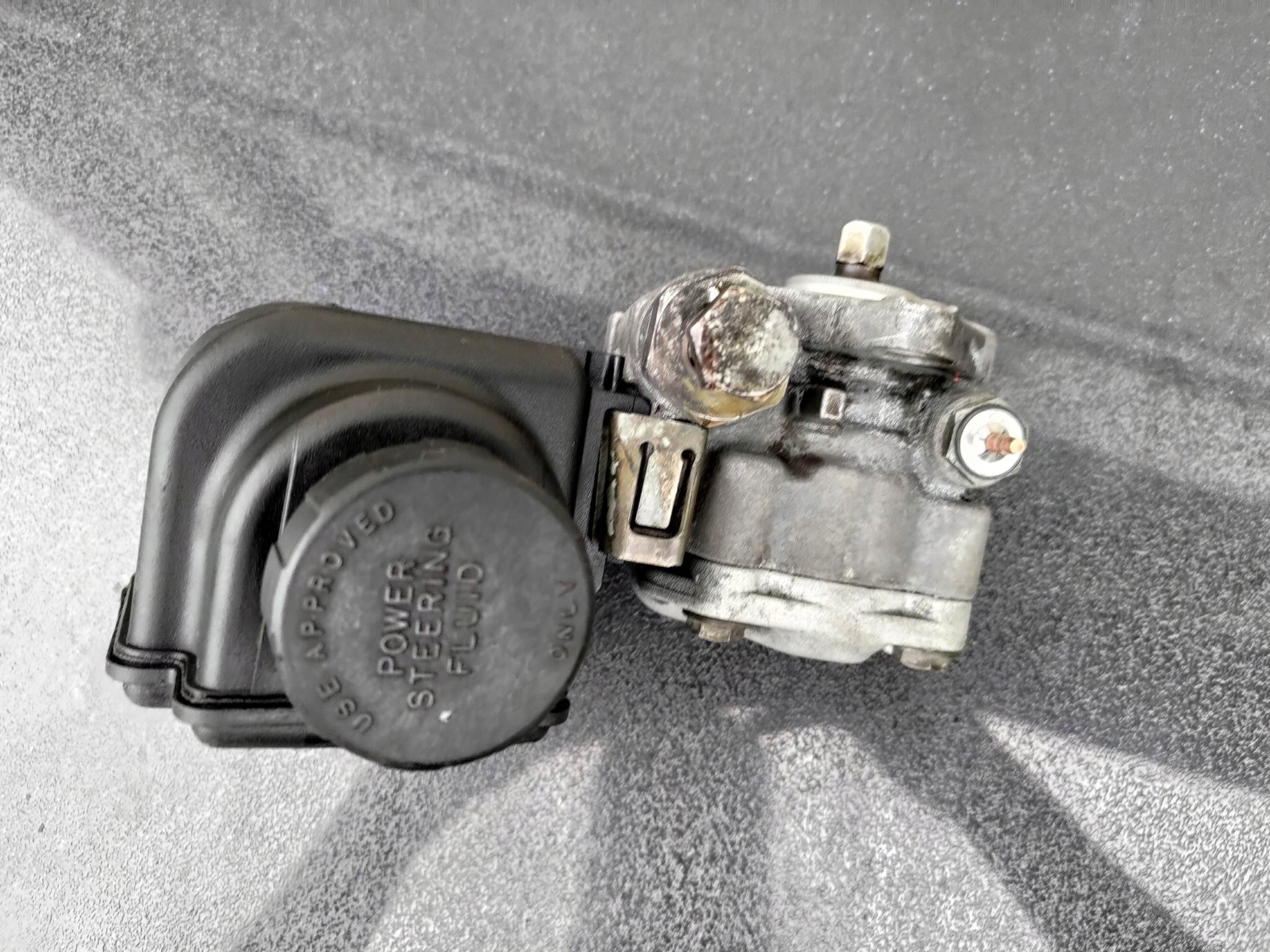 Pompa servosterzo SAAB 9-3 93 2.0T, 1.8T 12785125 B207