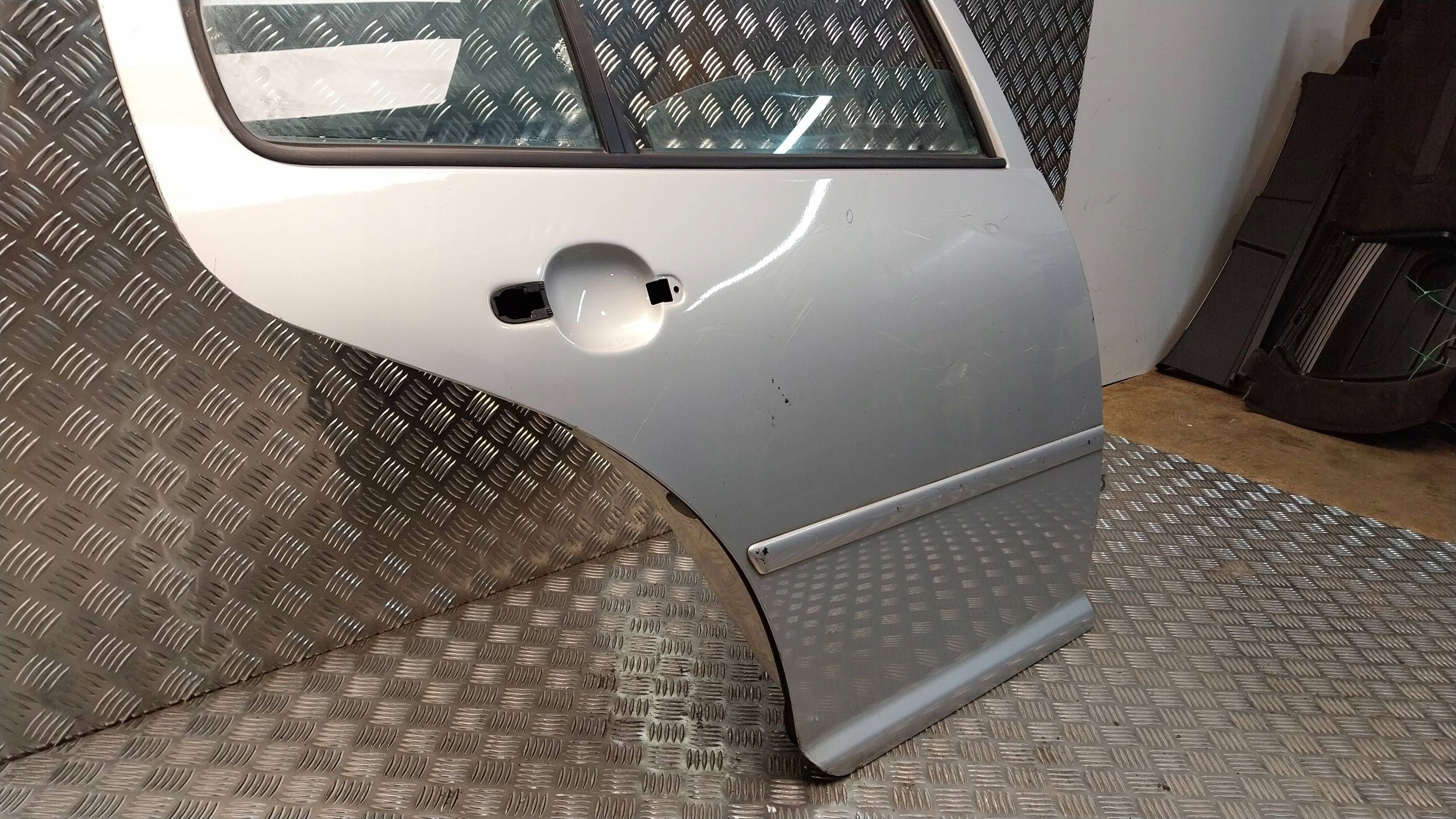 Tür heck rechts VW BORA 97