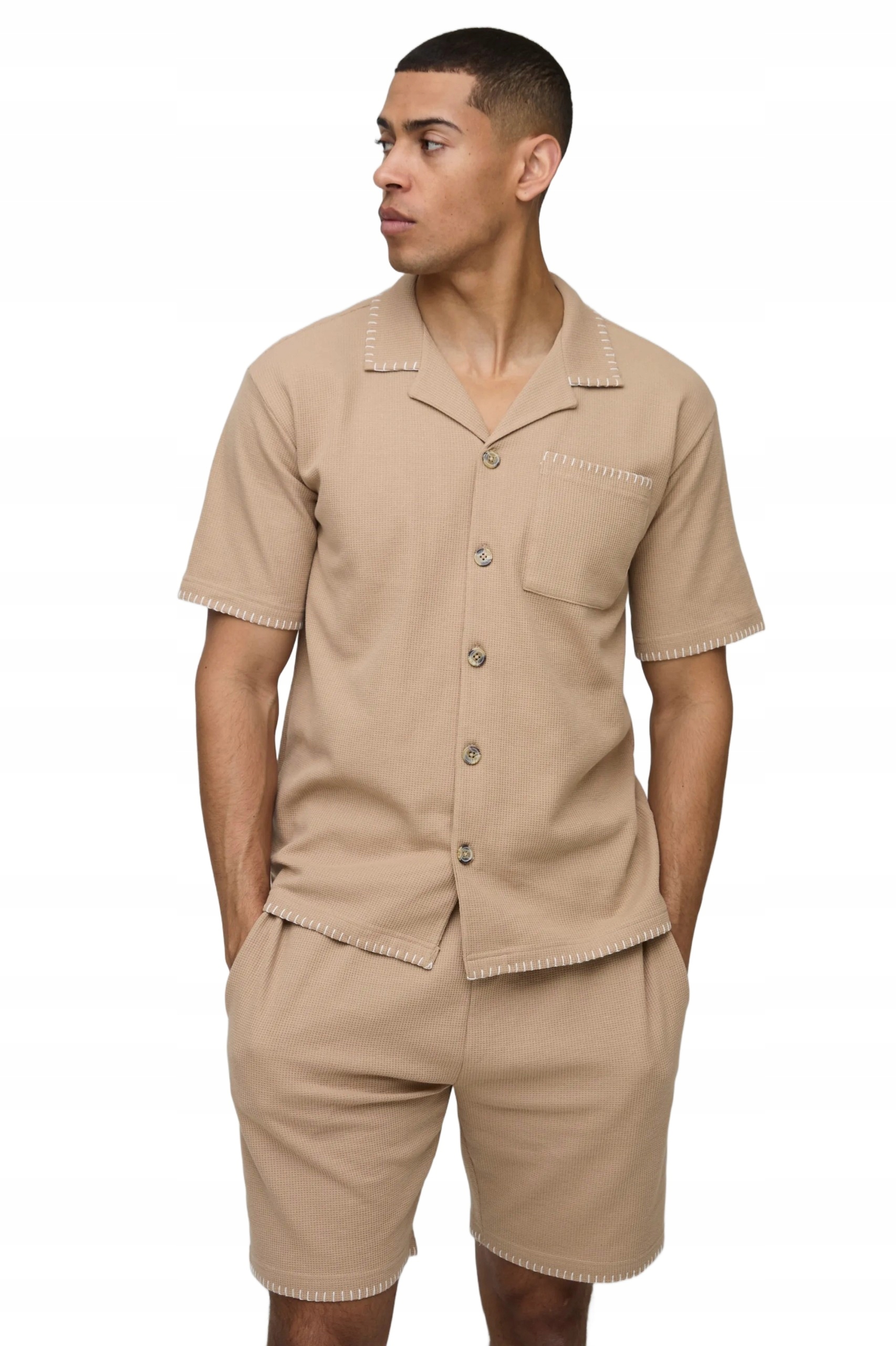 Boohooman Pánský Béžový Komplet S Krátkým Rukávem A Šortkami Z3A