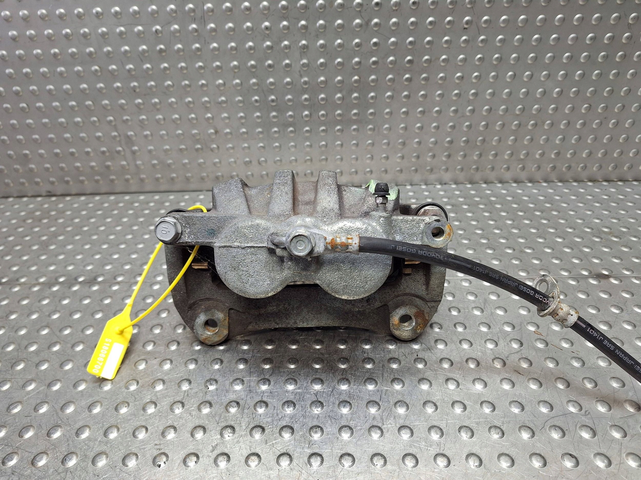 caliper brake right front TOYOTA RAV4 V 19- 2.5 H