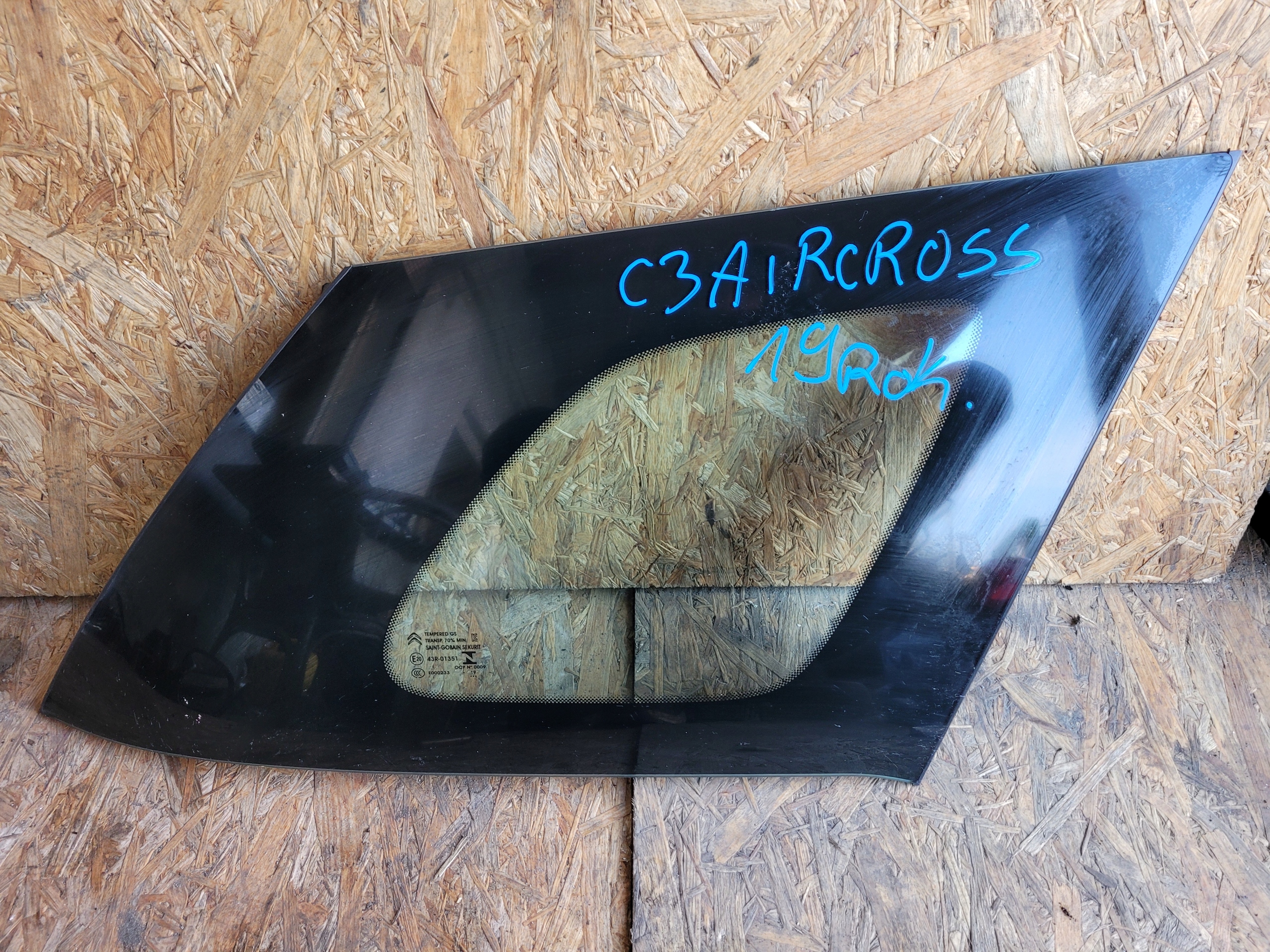 window bodywork rear part right CITROEN C3 AIRCROSS 19ROK