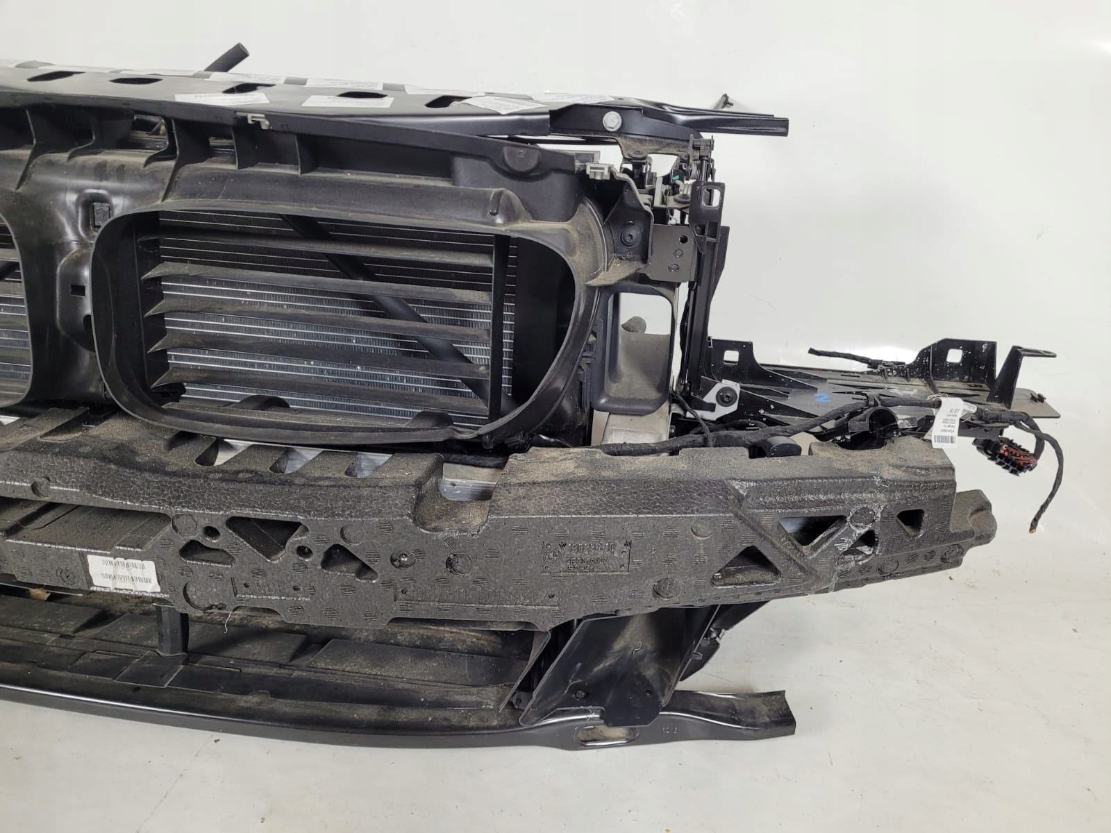 BMW 5 F10 F11 support panel for radiators pillar radiator