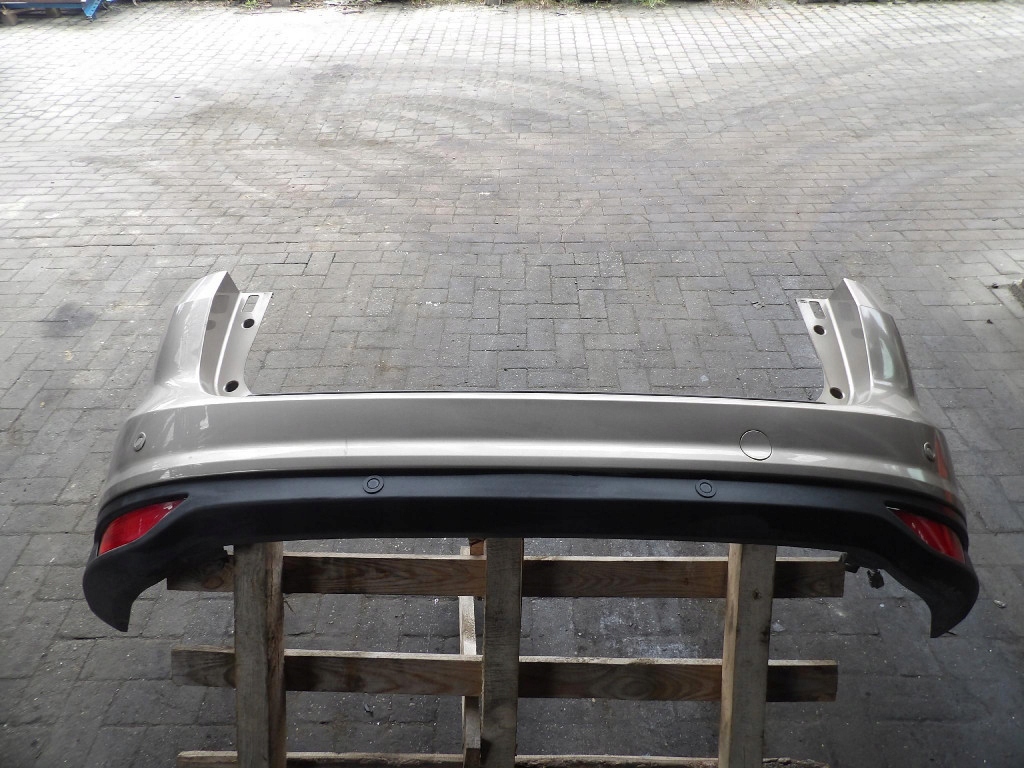FORD C-MAX II LIFT Paraurti posteriore EE