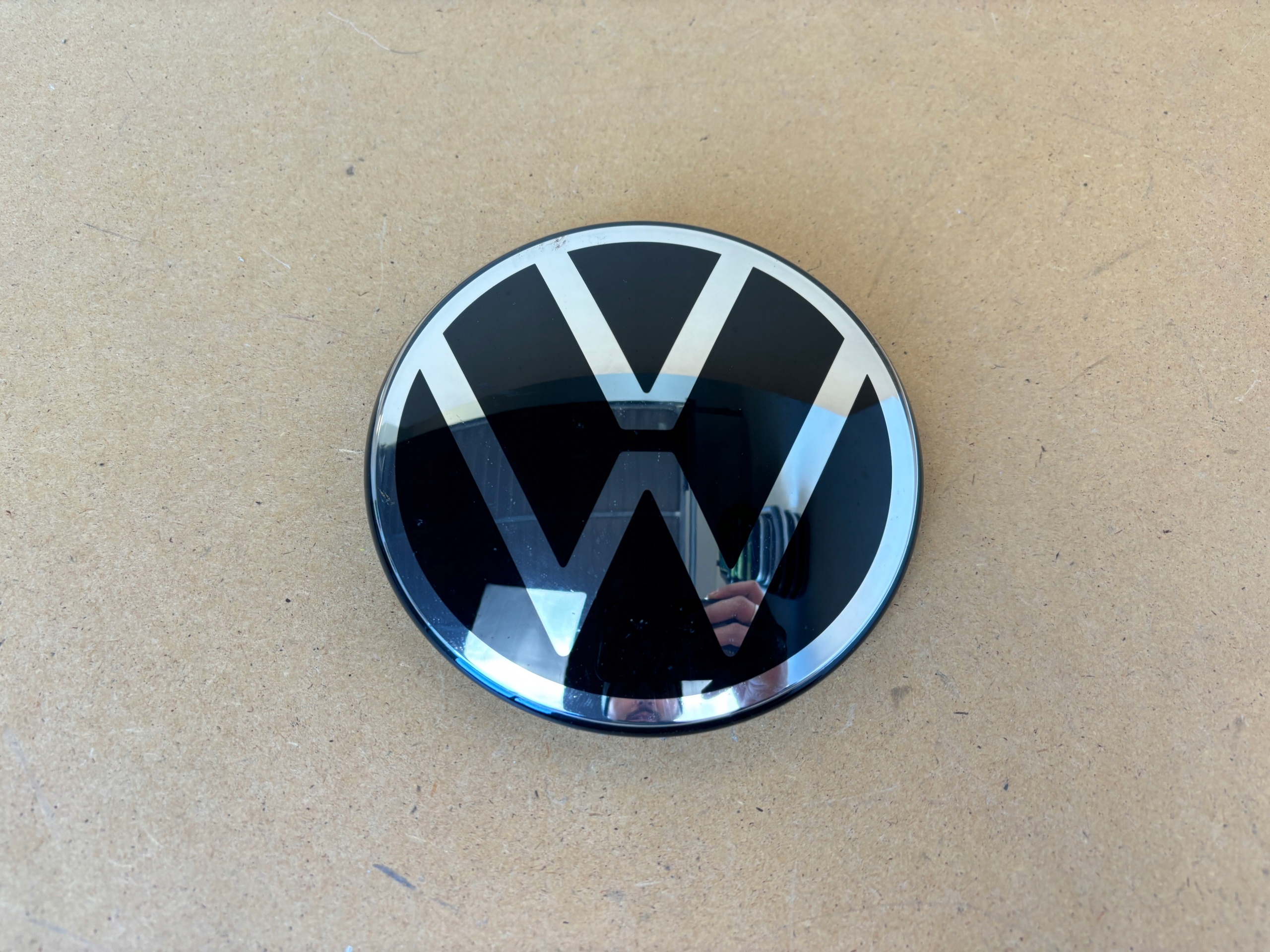 ZNACZEK EMBLEMAT LOGO PRZÓD PRZEDNI VW VOLKSWAGEN T-ROC T-CROSS POLO VI