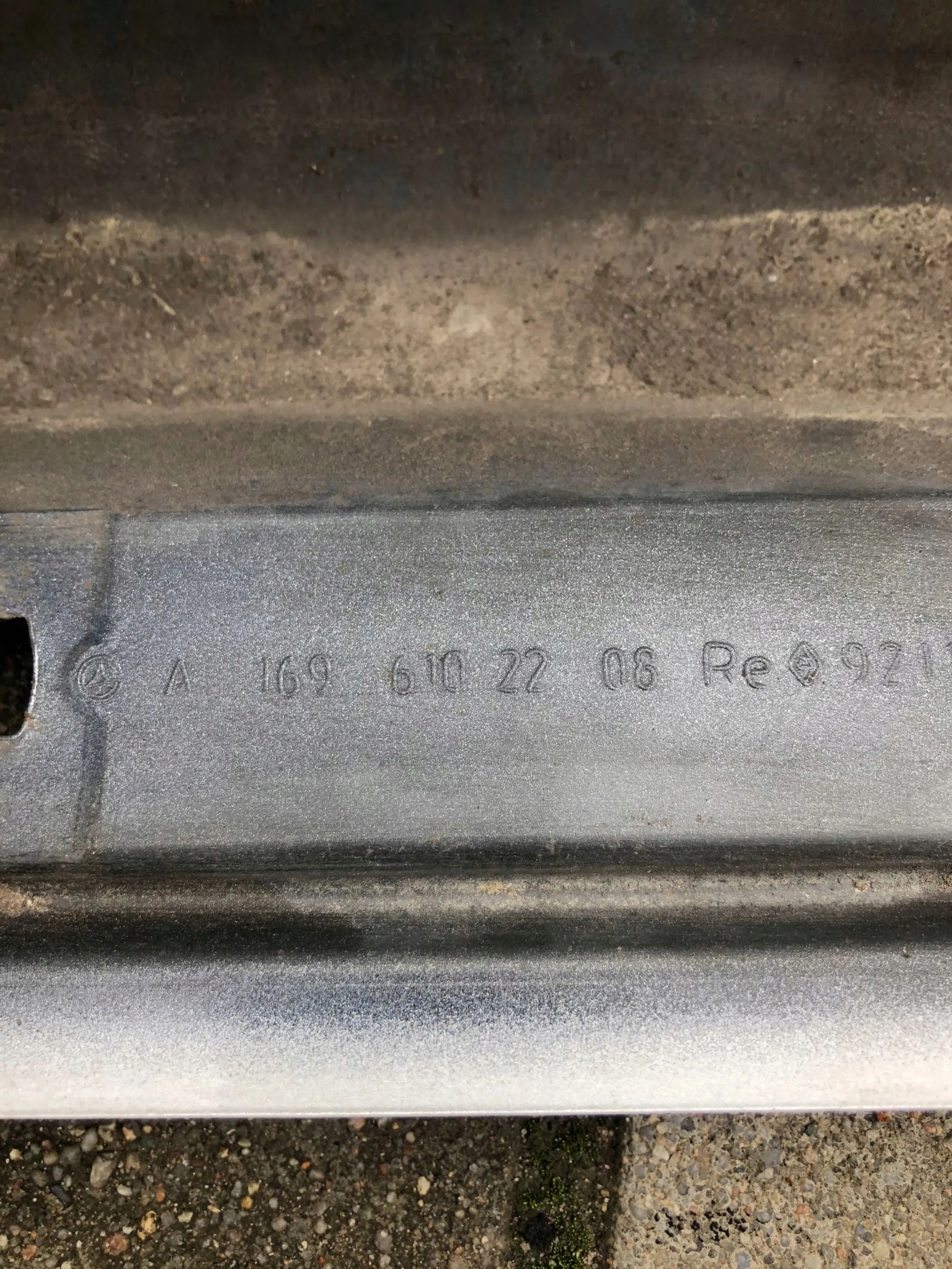 moulding threshold right MERCEDES W169 A1696102208