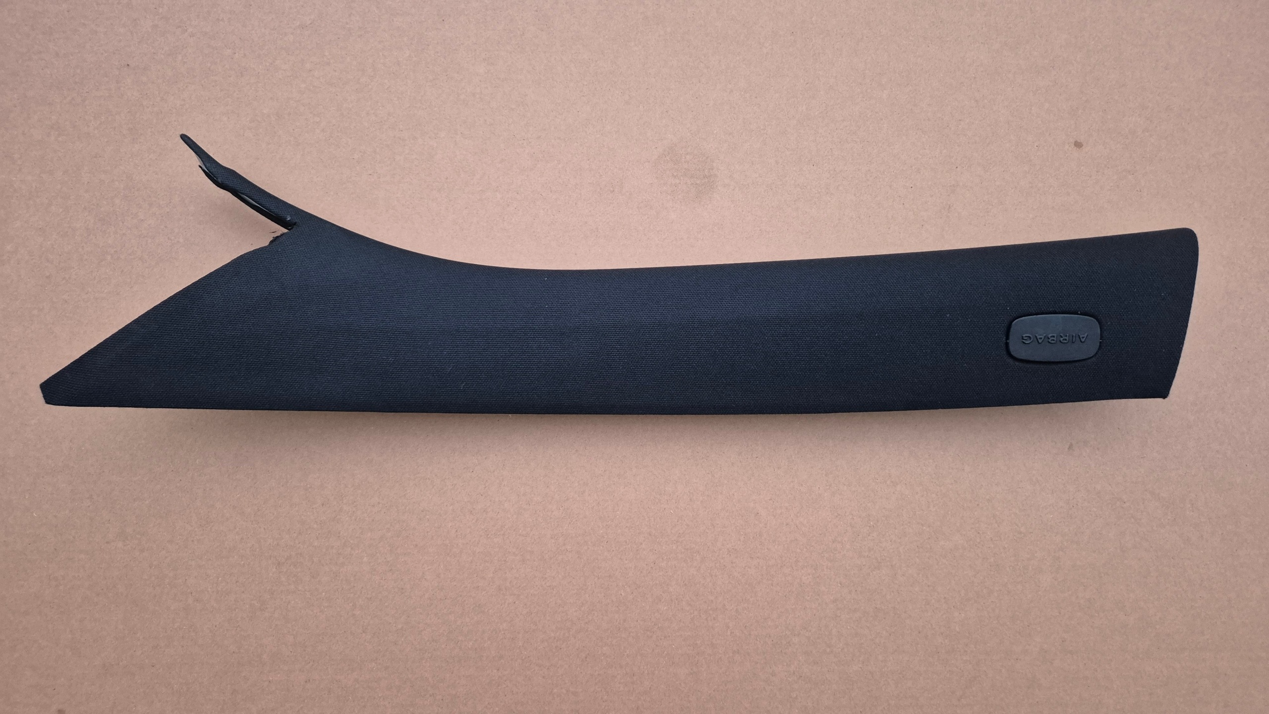 cover side pillar front left black 2136900525 MERCEDES W213 AMG