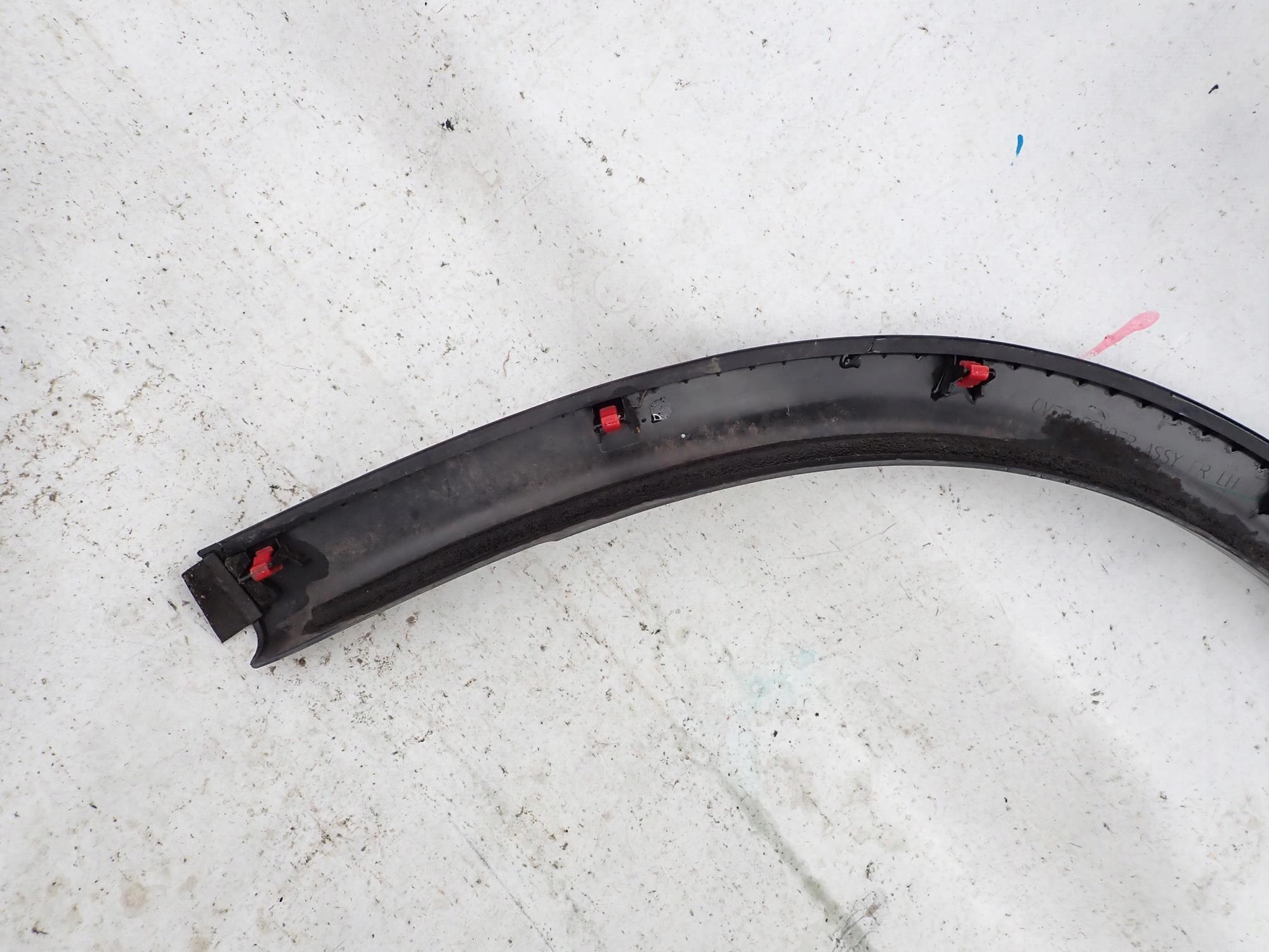 MITSUBISHI ASX and 1 LIFT 12-22 cap left front