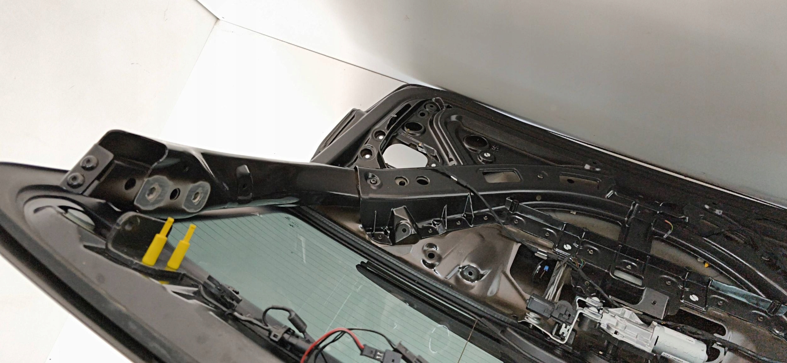 BMW 5 G31 trunk door boot rear kombi B65 w colour
