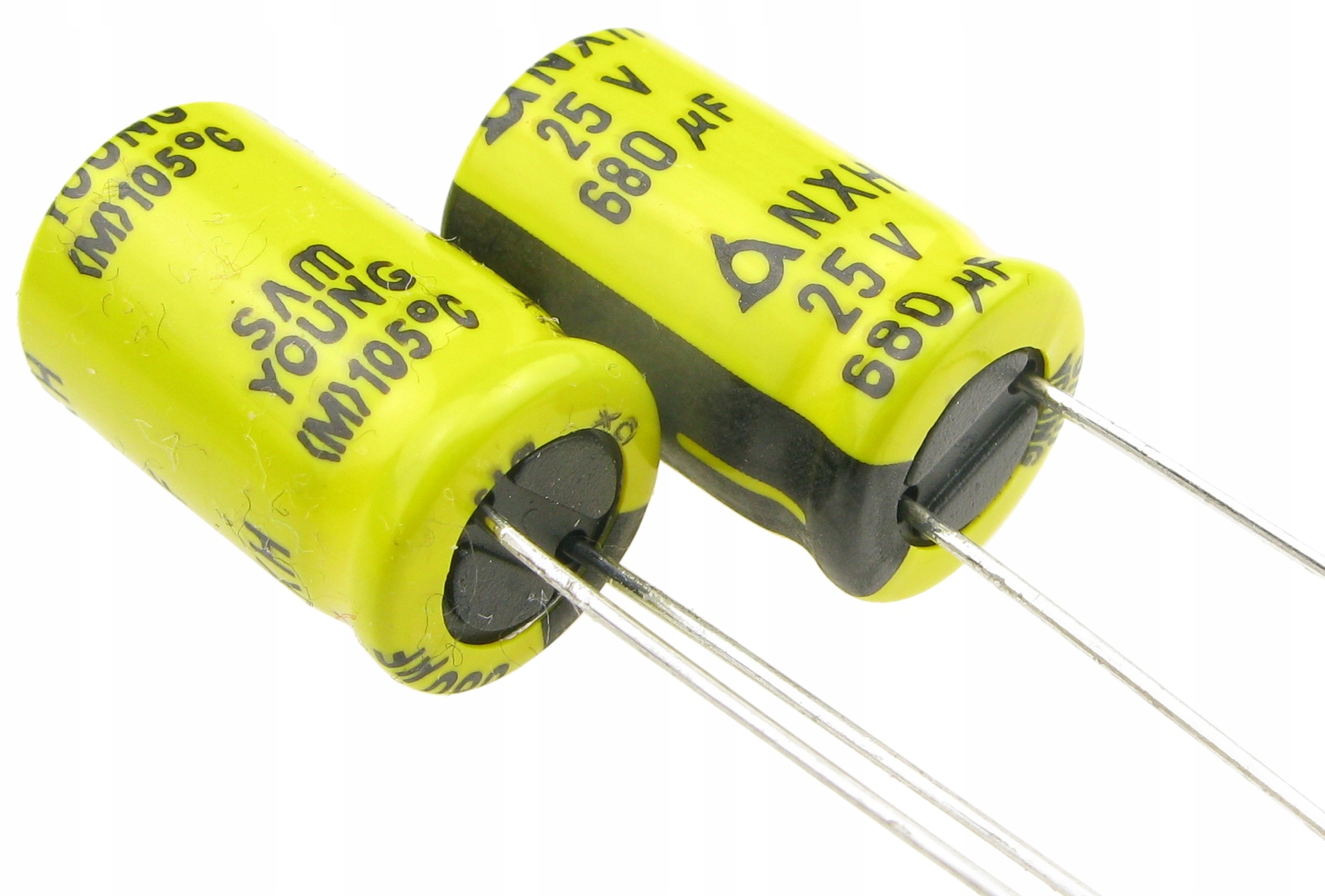 

680uF/25V Low Esr SamYoung Nxh /4130