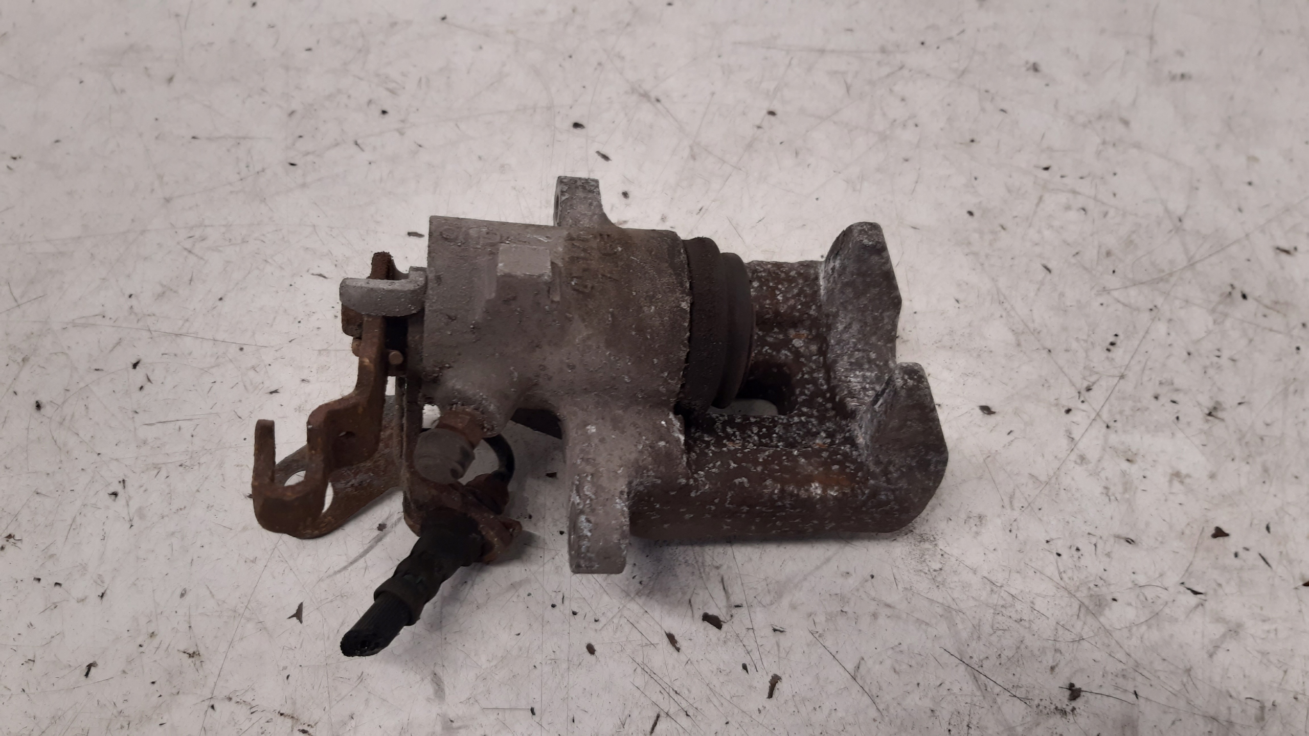 caliper left rear part Audi A3 8P