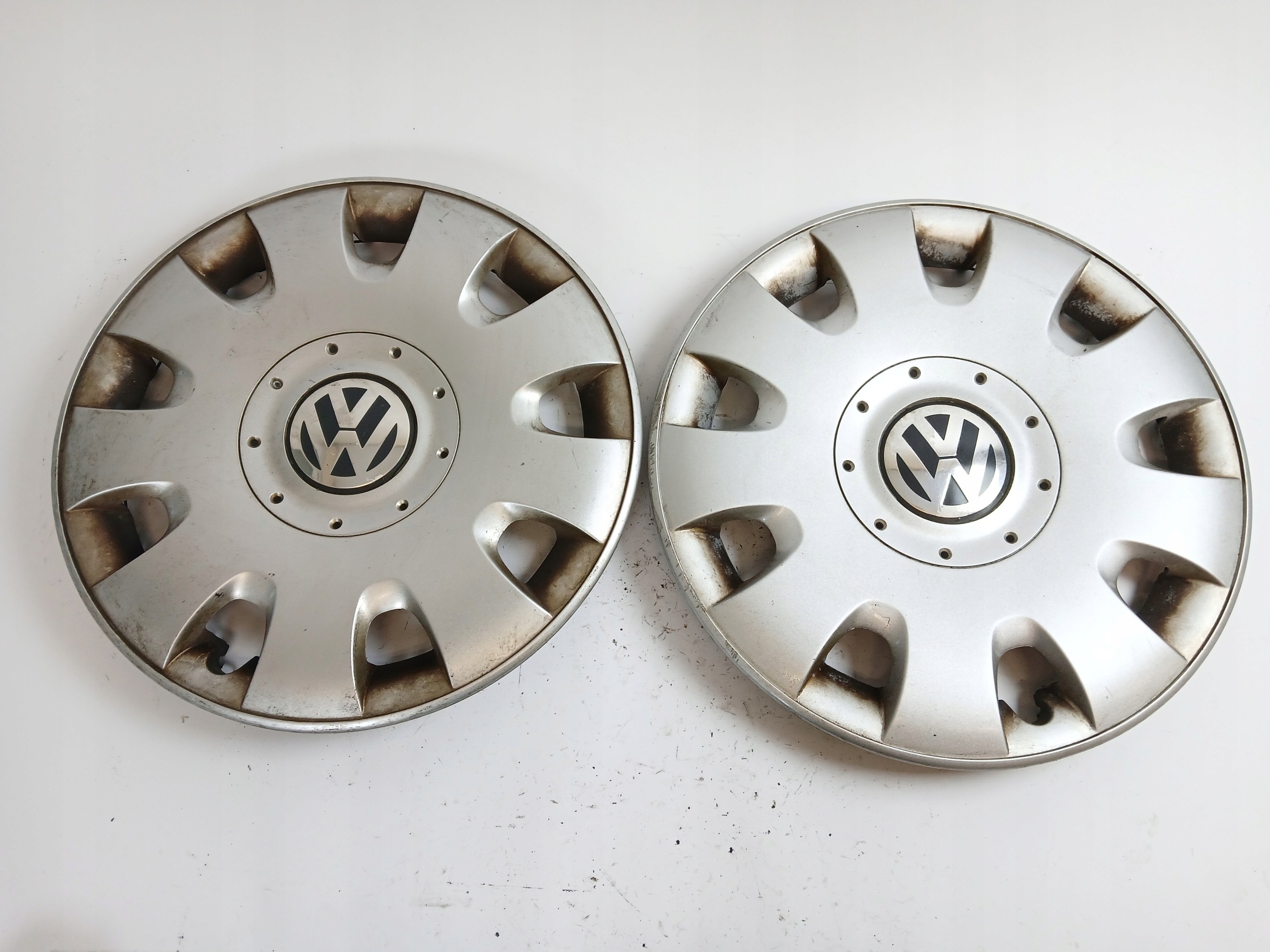 VW TOURAN e CADDY III GOLF V copriruota 16 CALI 1T0601147