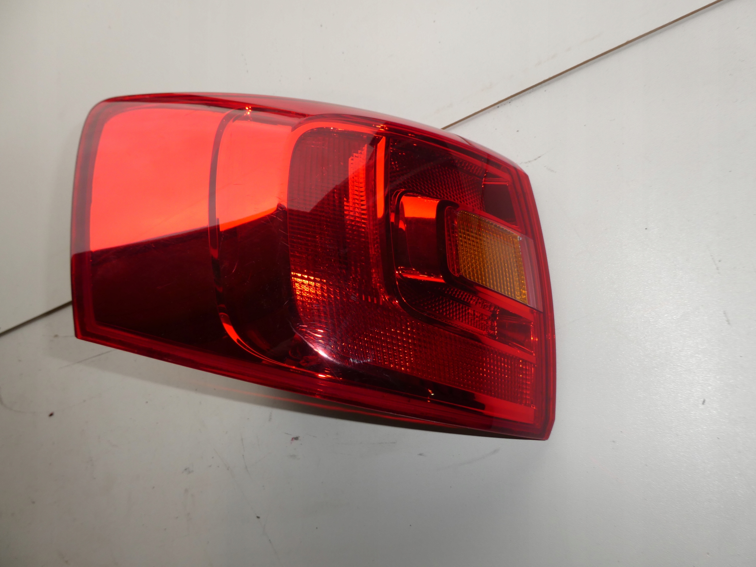 VW JETTA light left rear part 5C6945095
