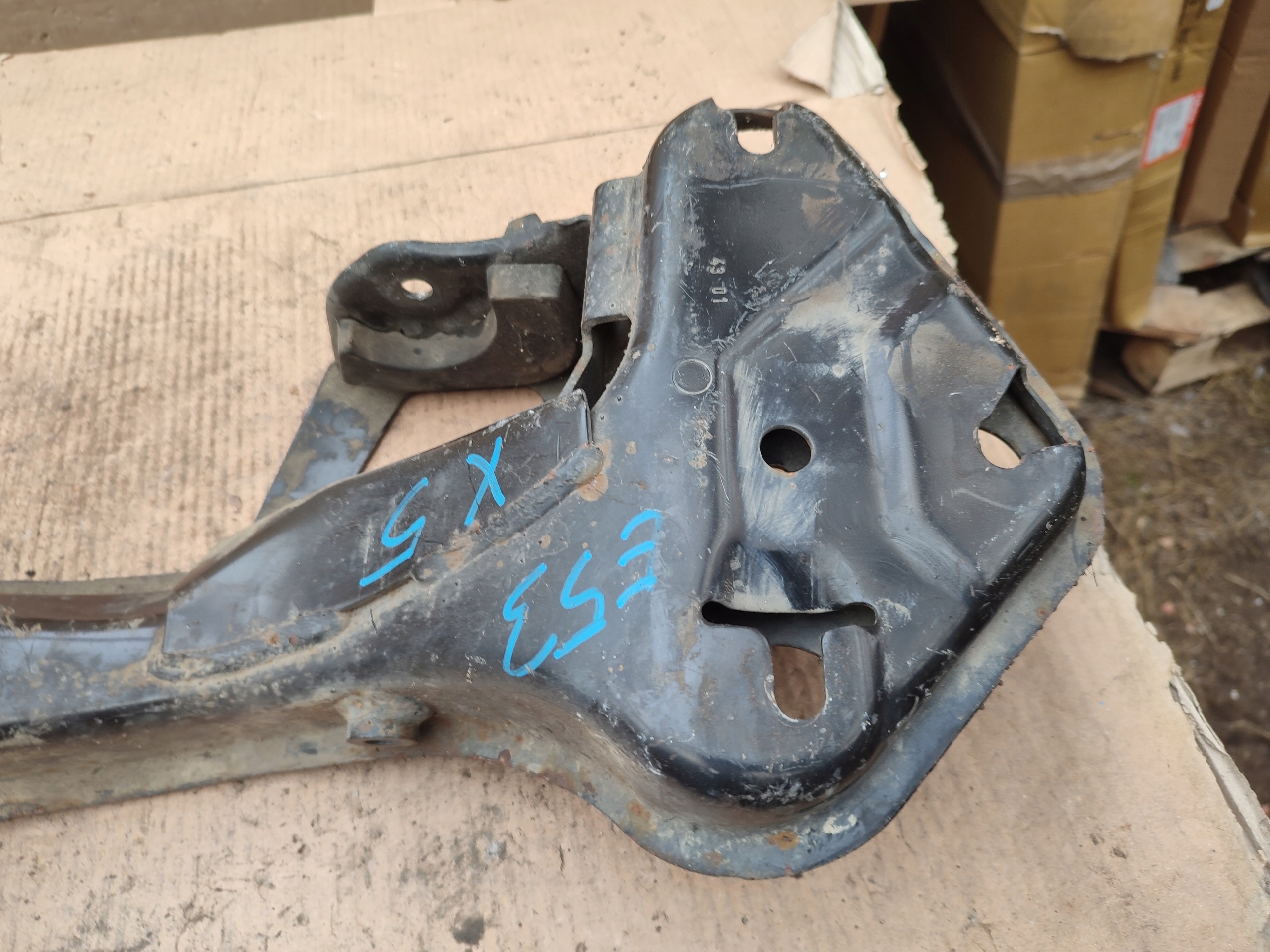 gearbox mounting bearing console BMW X5 E53