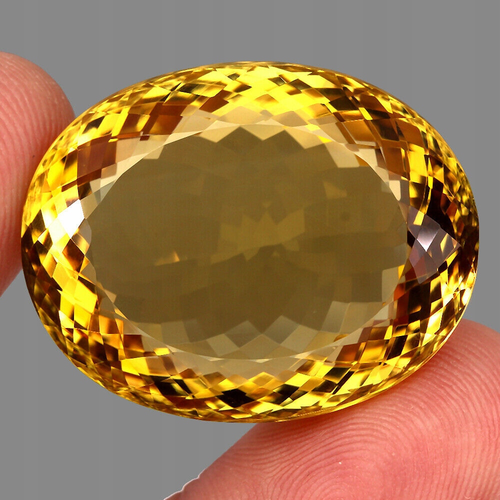 Citron přírodní kámen 92.39ct certifikát