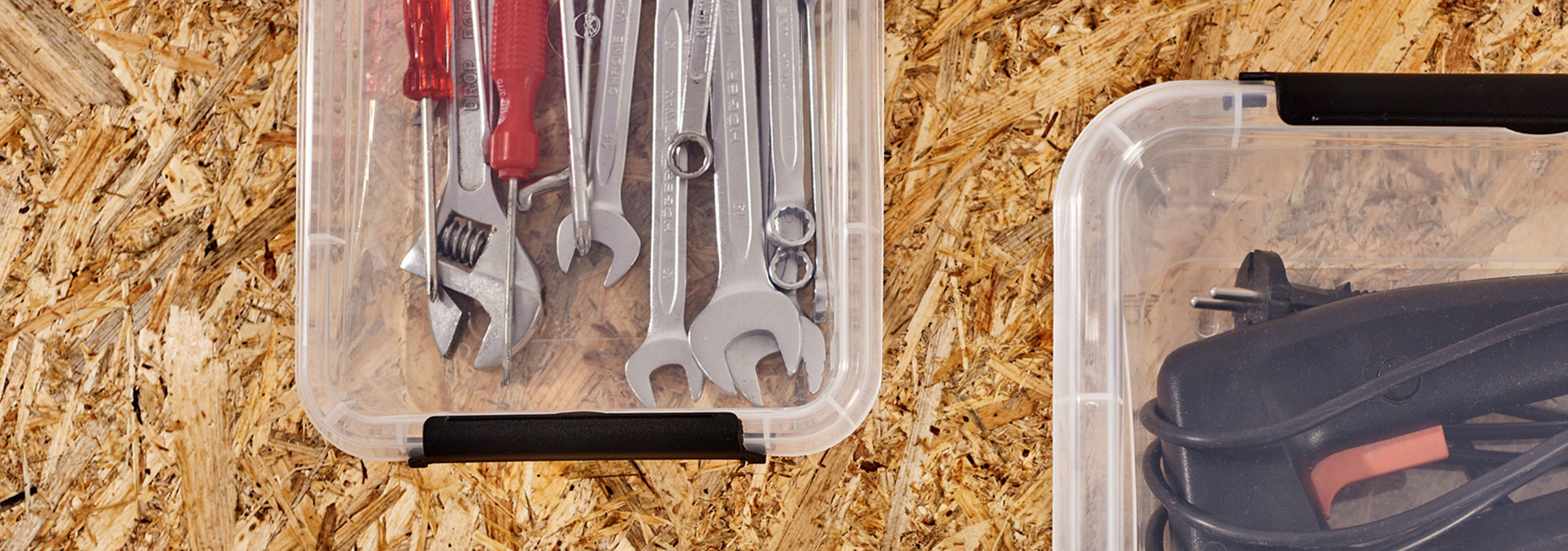 POJEMNIK PLASTIKOWY DO DOMU ZAMYKANY PUDEŁKO 1,6L Marka inna