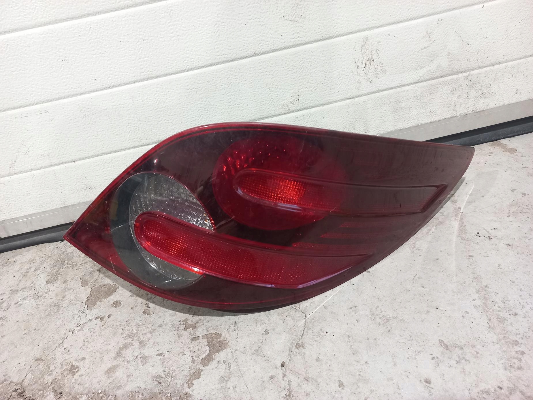фонарь правый MERCEDES W251