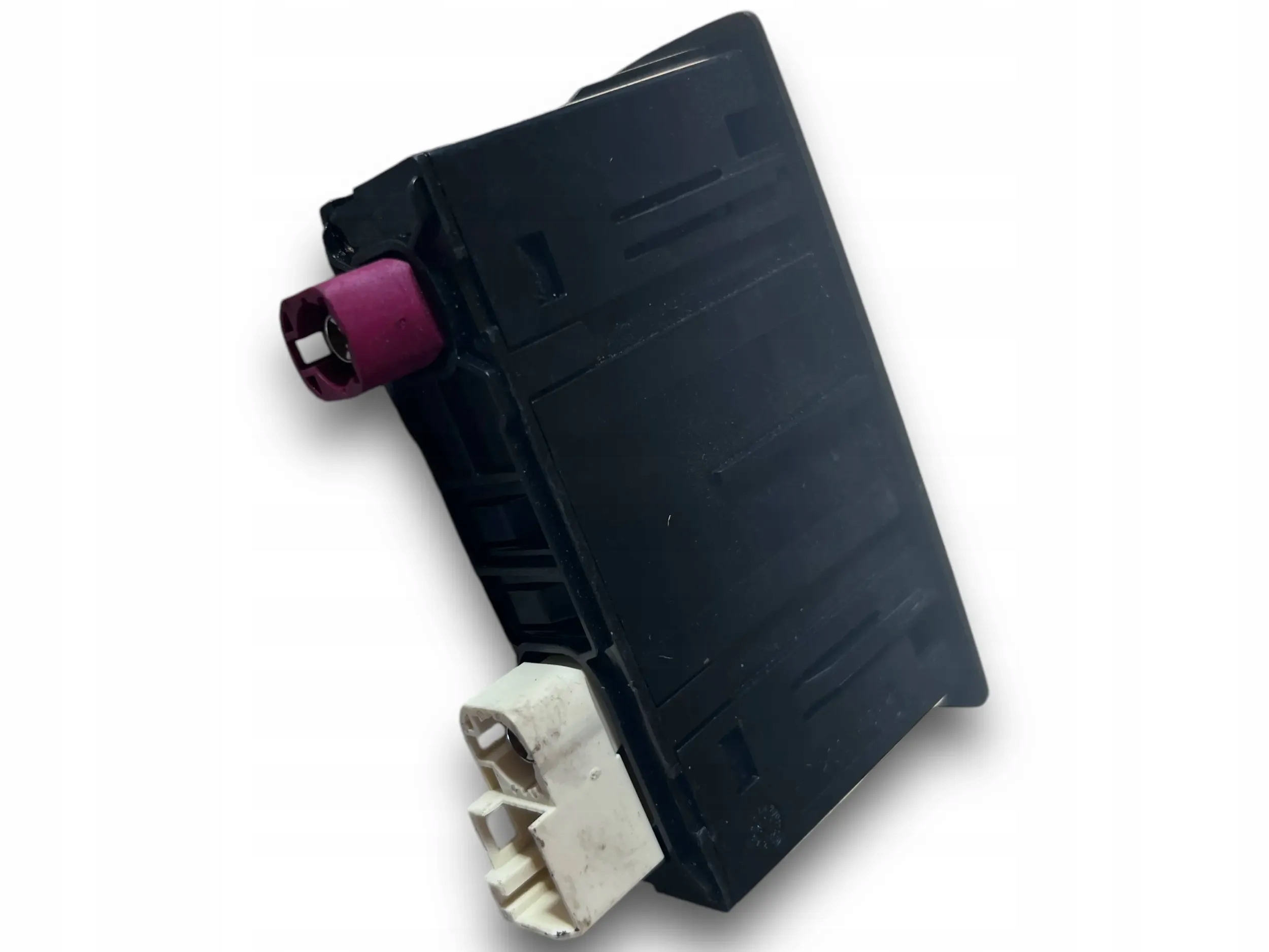 MERCEDES W247 adapter PORT USB A2478203902 @M