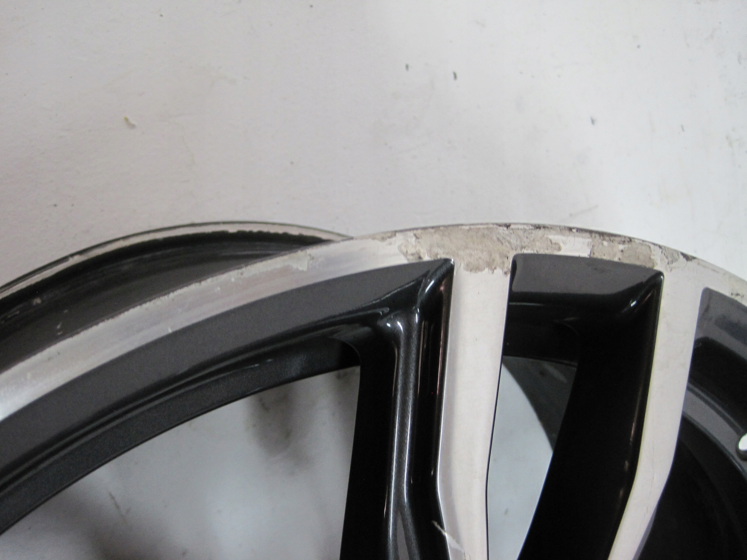 disk BMW X6M X5M 21R 2284652 NR 568