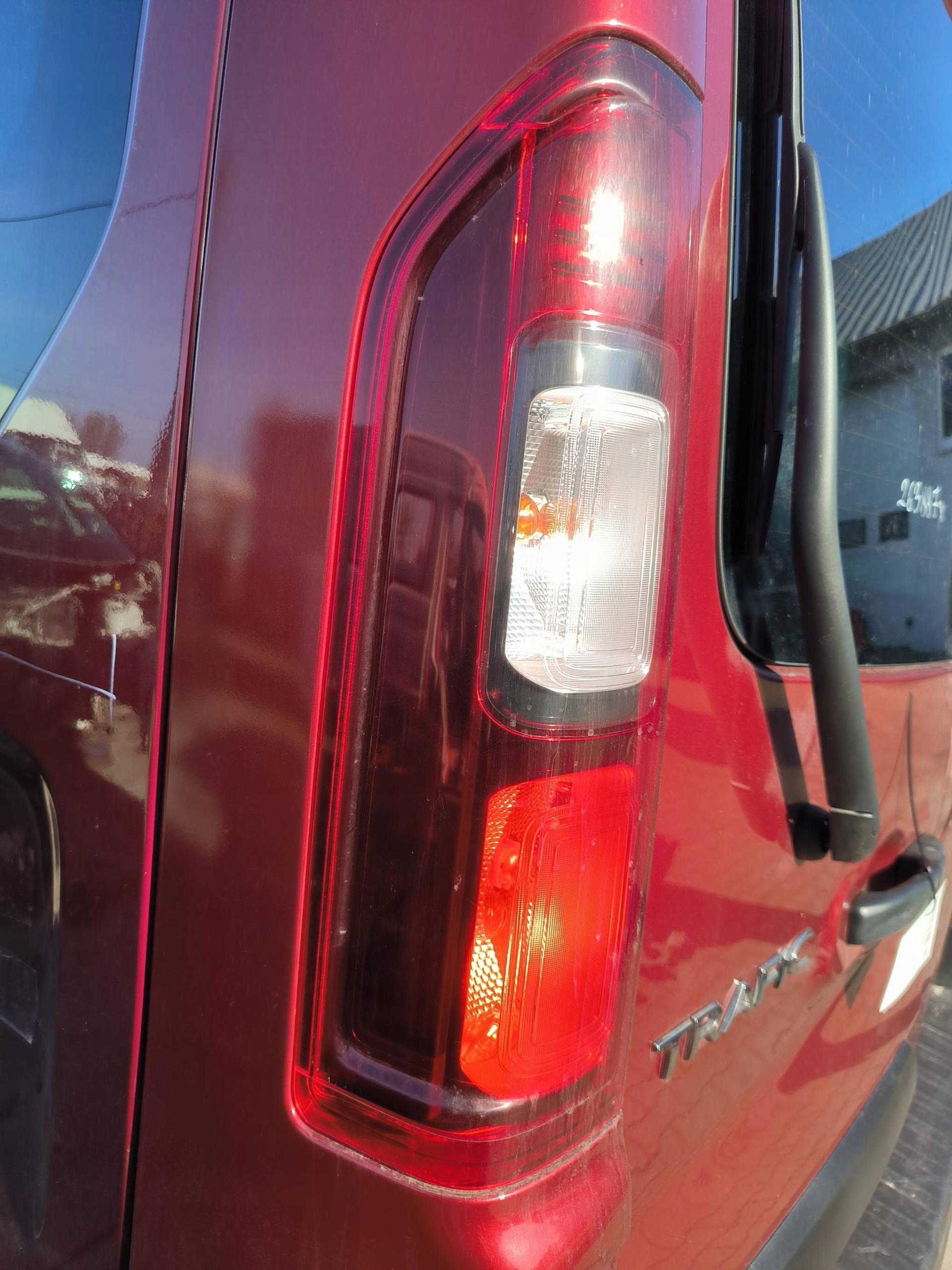 light left rear part RENAULT TRAFIC III LIFT