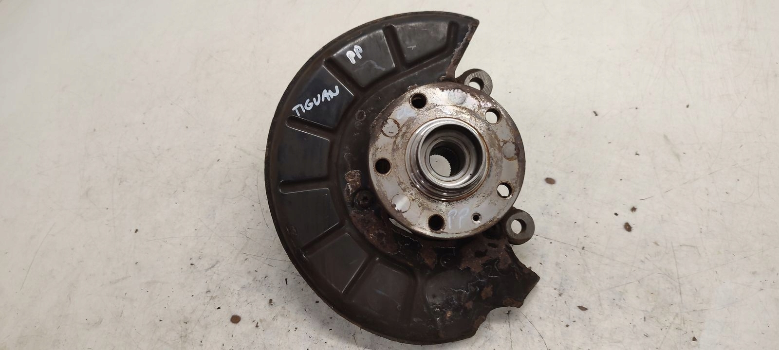 swing front front right VW Tiguan and 1,4 TSI 4x4