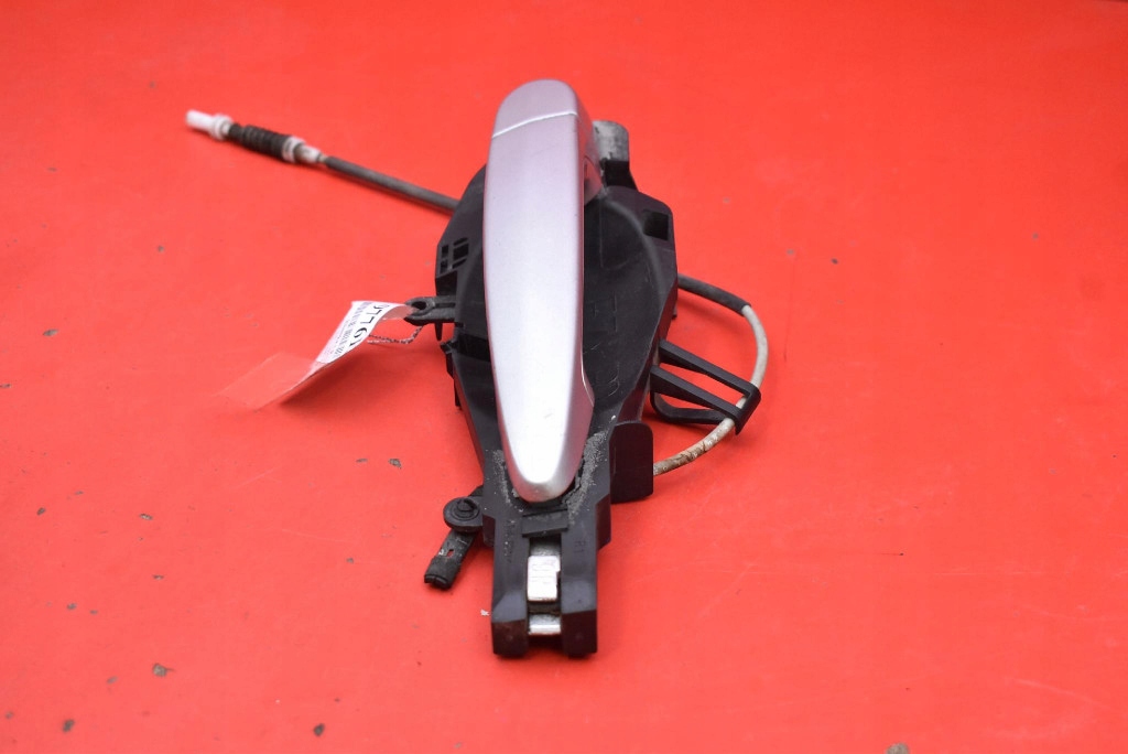 handle right rear part rear 354/7 BMW X5 E70 06-10