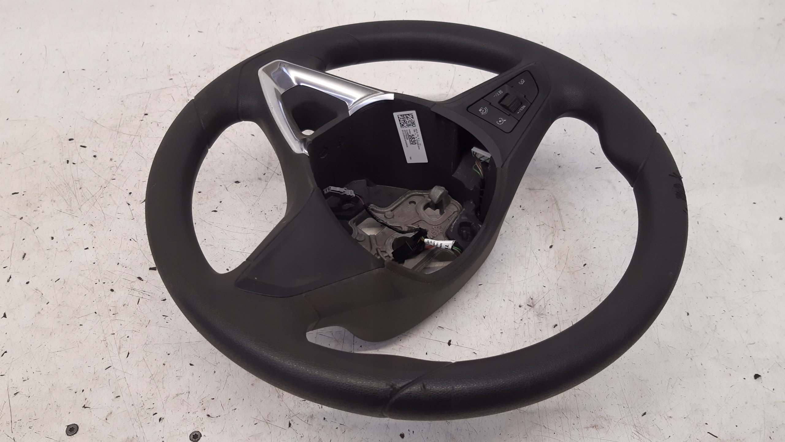 Volant multifunkcja Opel Karl