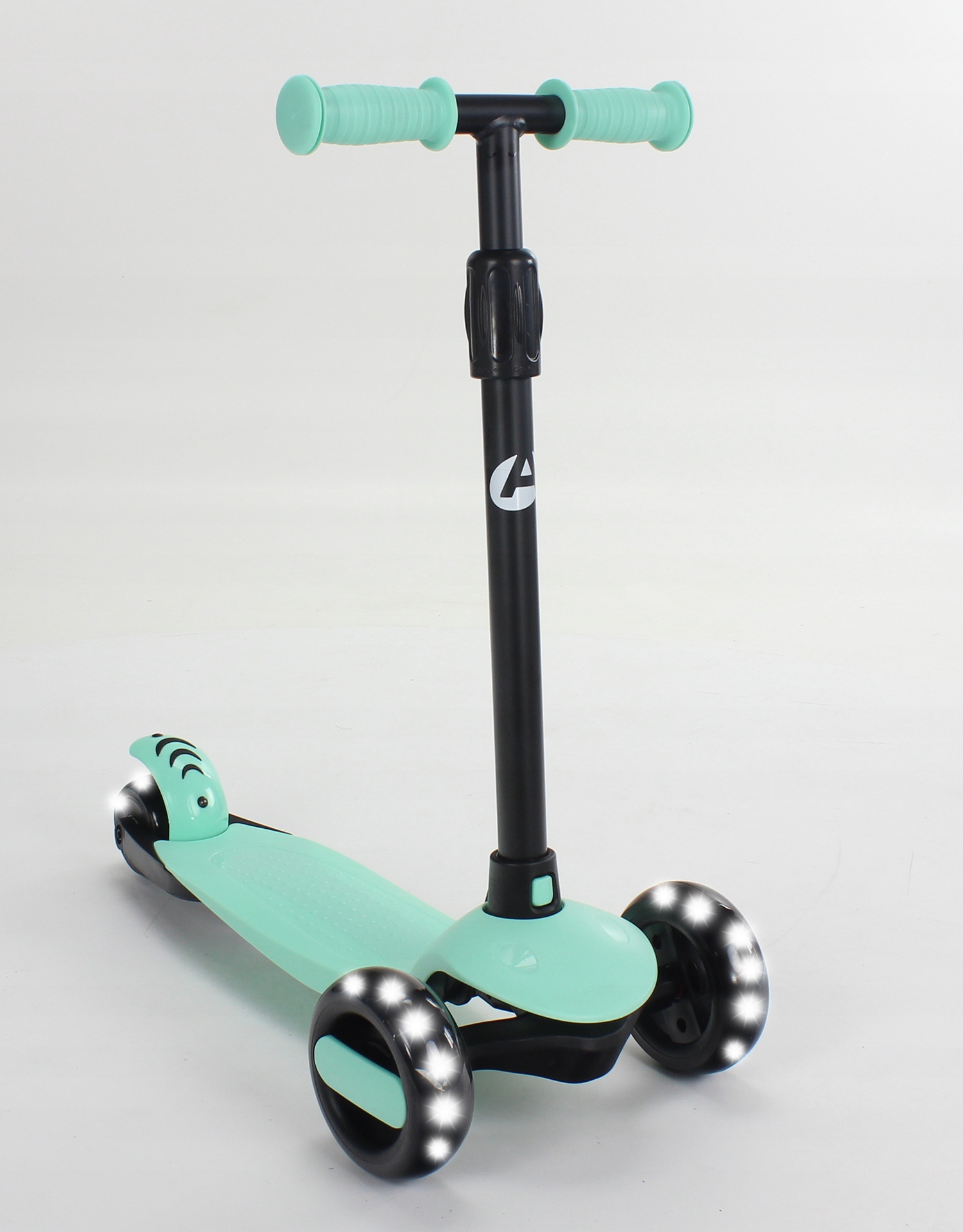 HULAJNOGA TRÓJKOŁOWA BALASTOWA SKŁADANA ŚWIECĄCE koła REGULOWANA KIEROWNICA Kolor Czarny