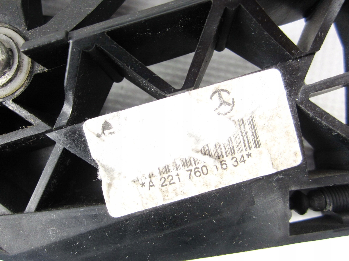handle rear rear part right Mercedes W221
