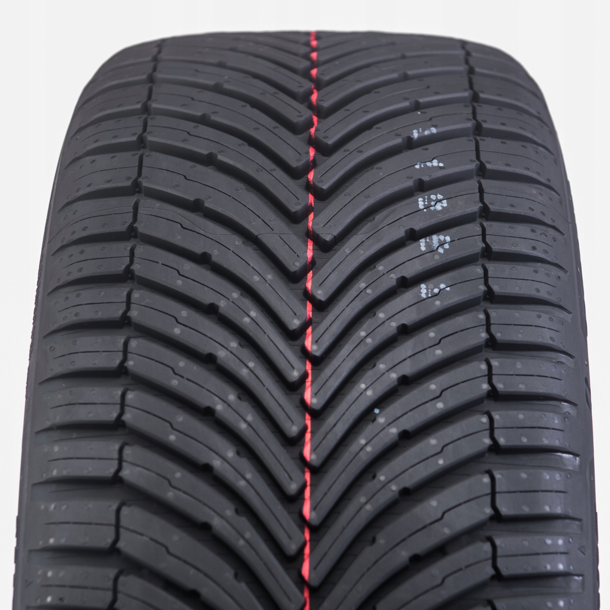 2x 225/40R18 Bridgestone Turanza All Season 6