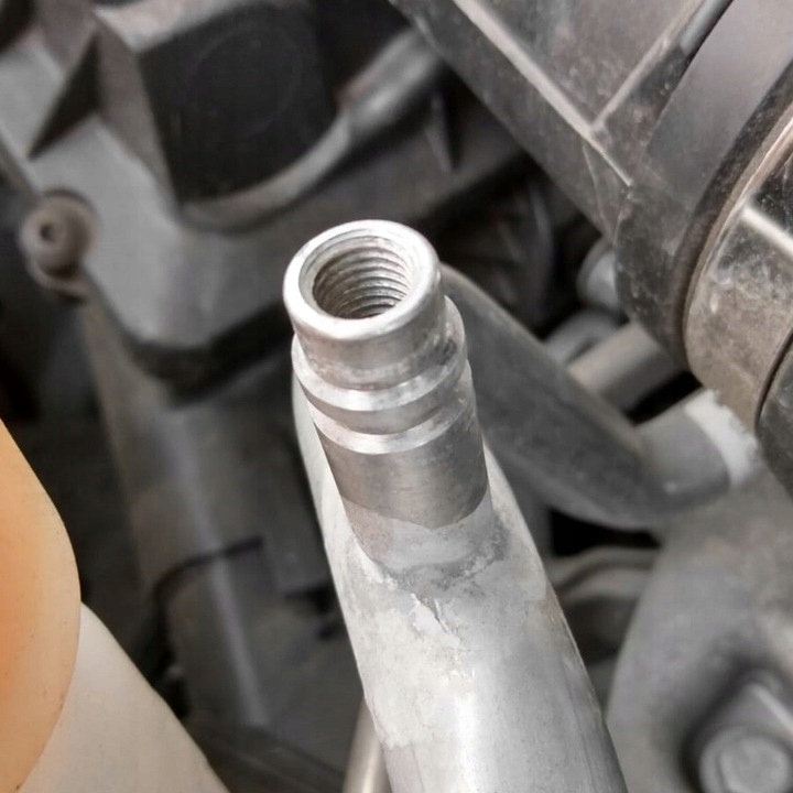 ZESTAW DO NAPEŁNIANIA KLIMATYZACJI 2X GAZ CZYNNIK CHŁODNICZY AUT R134A FIX Producent FixClima