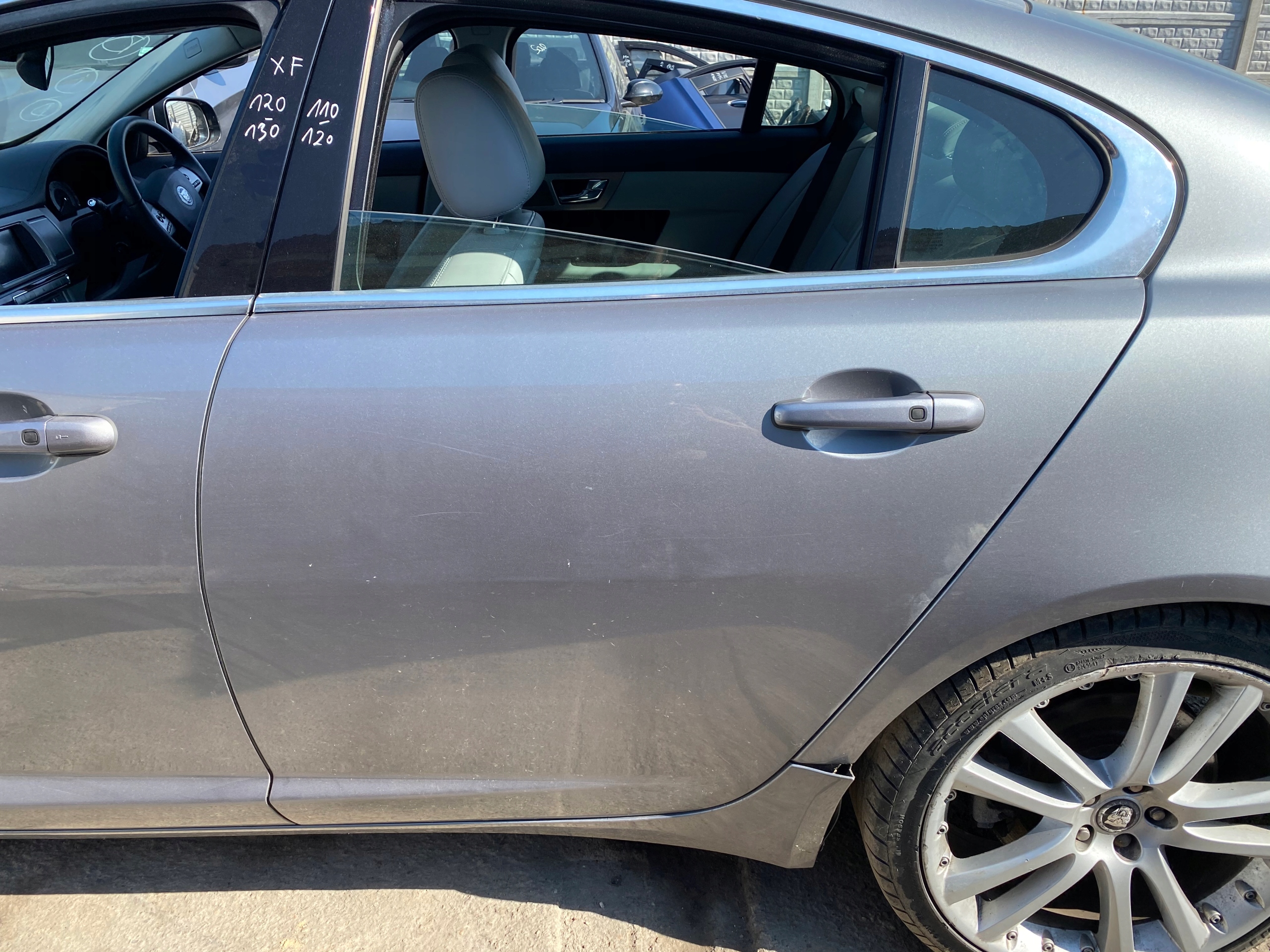 DRZWI LEWE TYL JAGUAR XF X250 PRZED LIFT LJZ