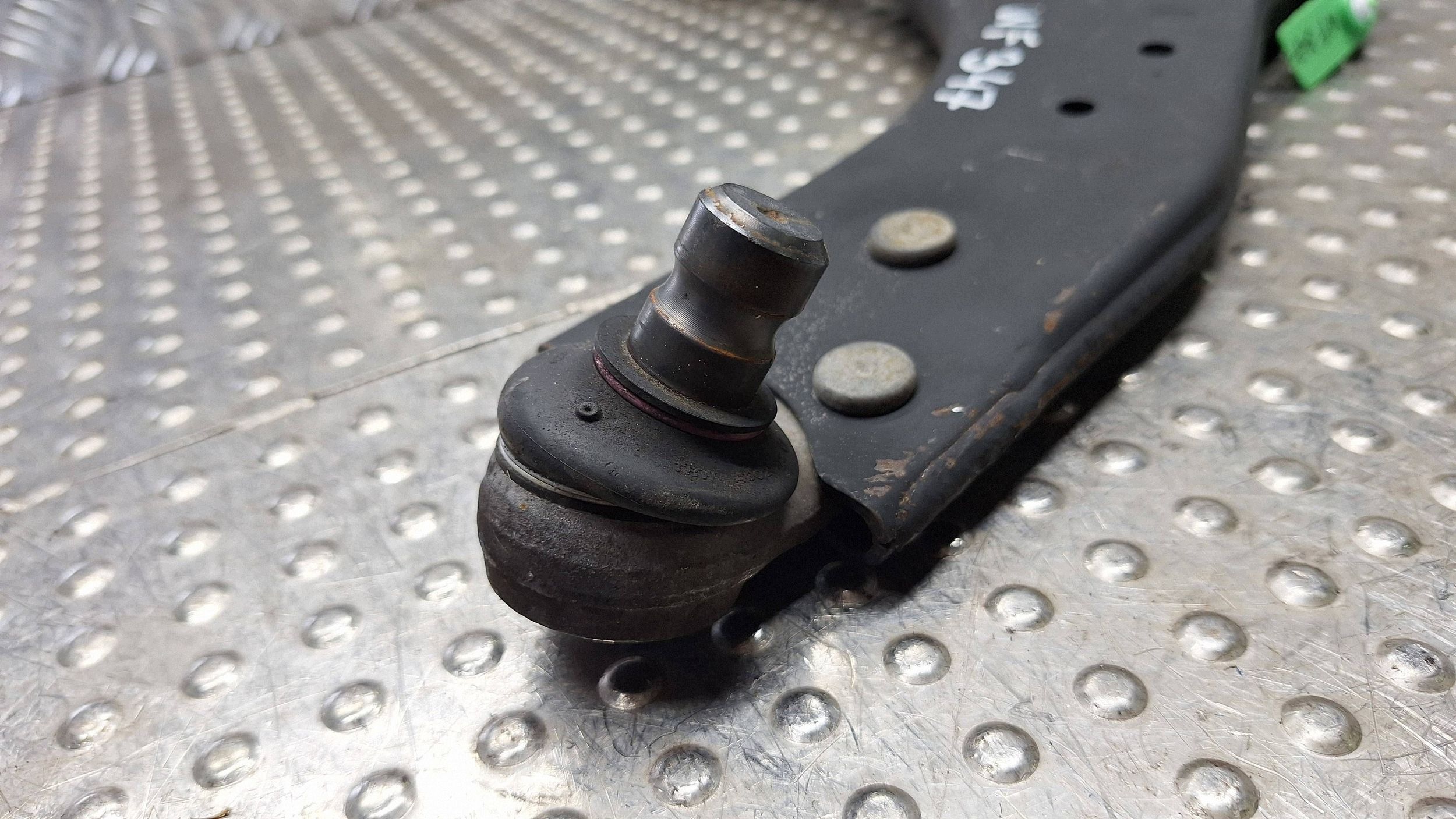 arm right front BV61-3C339-AAA FORD FOCUS MK3 C-MAX MK2