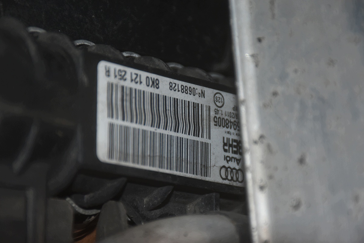 výstuha čela * predný AUDI A4 B8 A5 8T TFSI