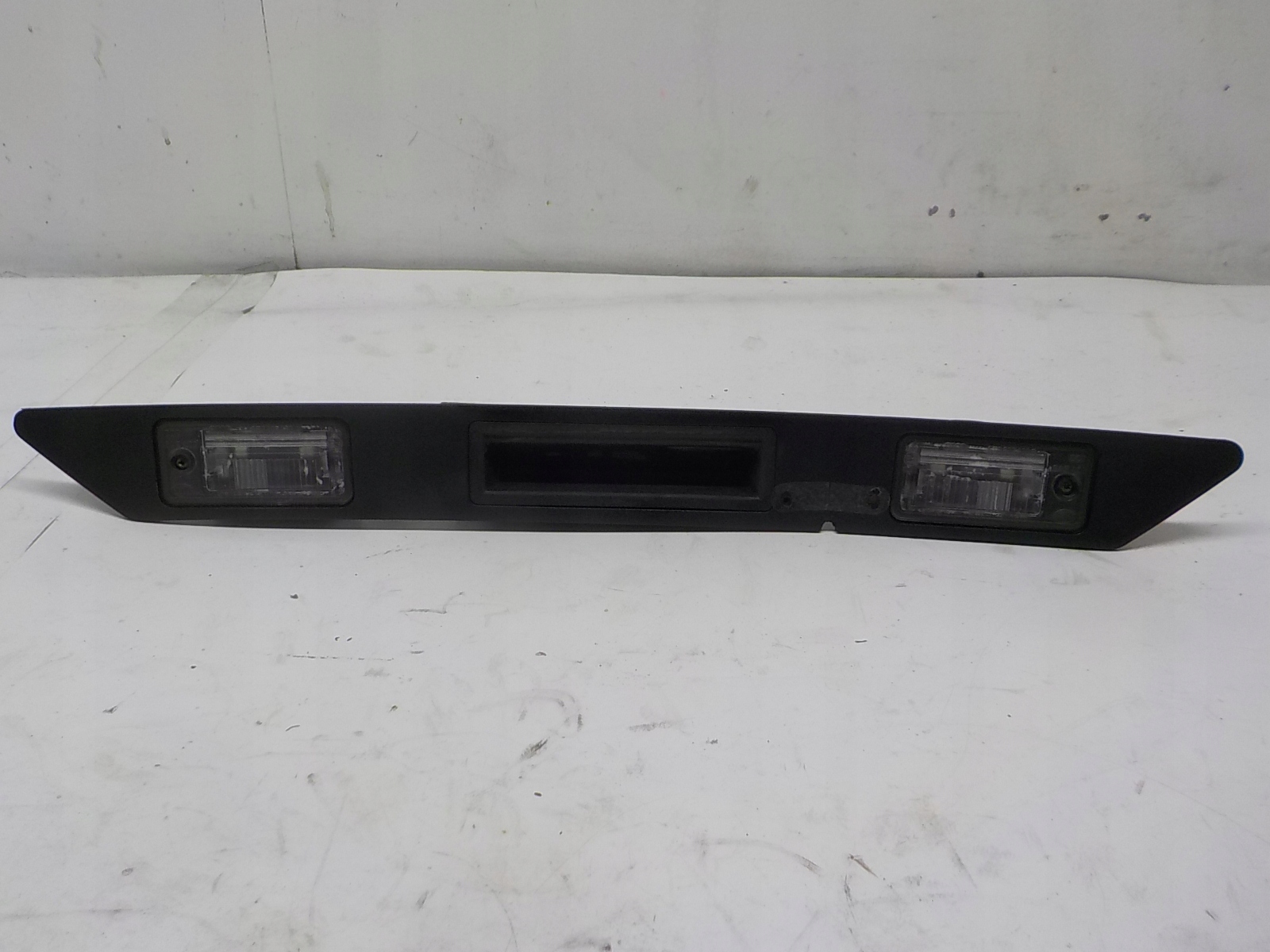AUDI A4 B6 MIKROSTYK cap bonnet moulding 8P4827574