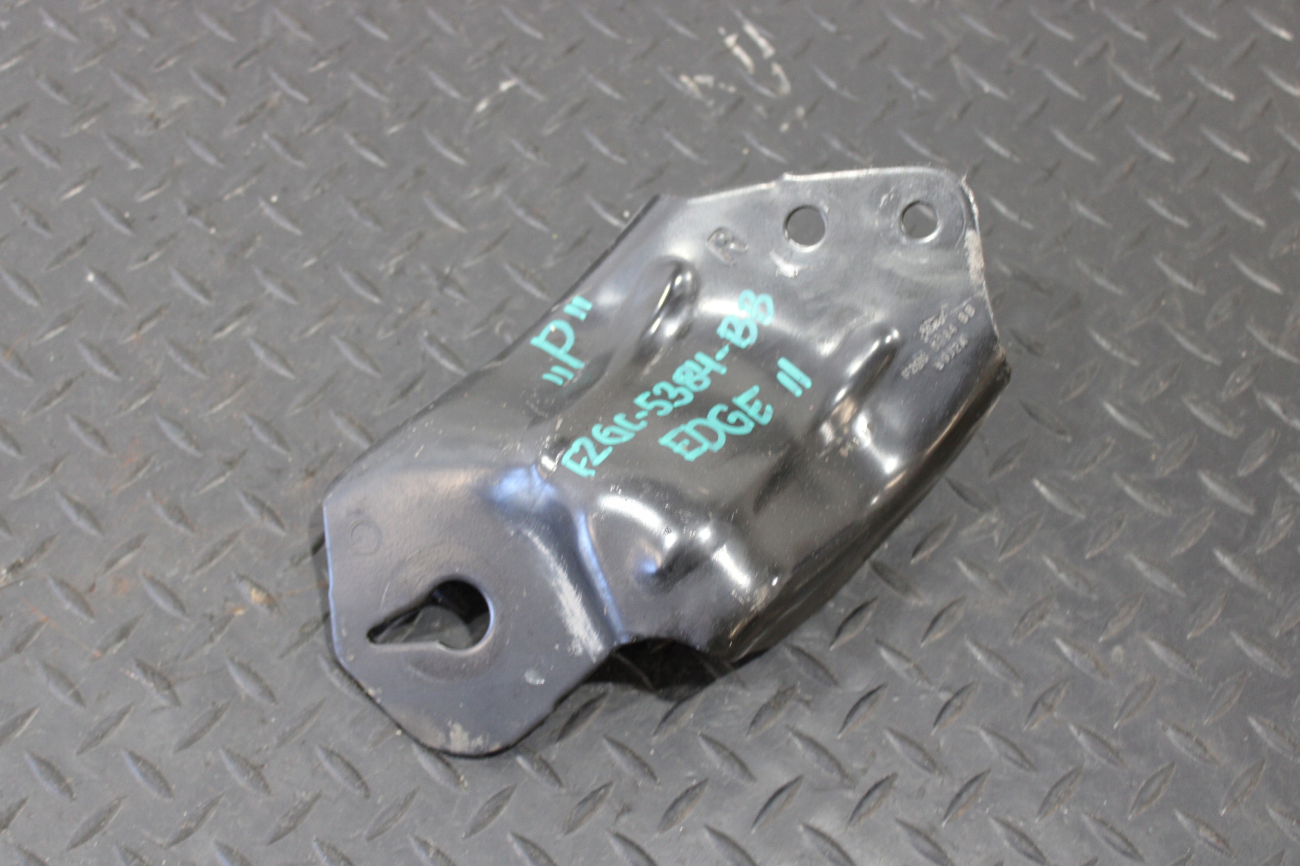 Support Support plaque Droit FORD EDGE MK2 F2GC-5084-BB