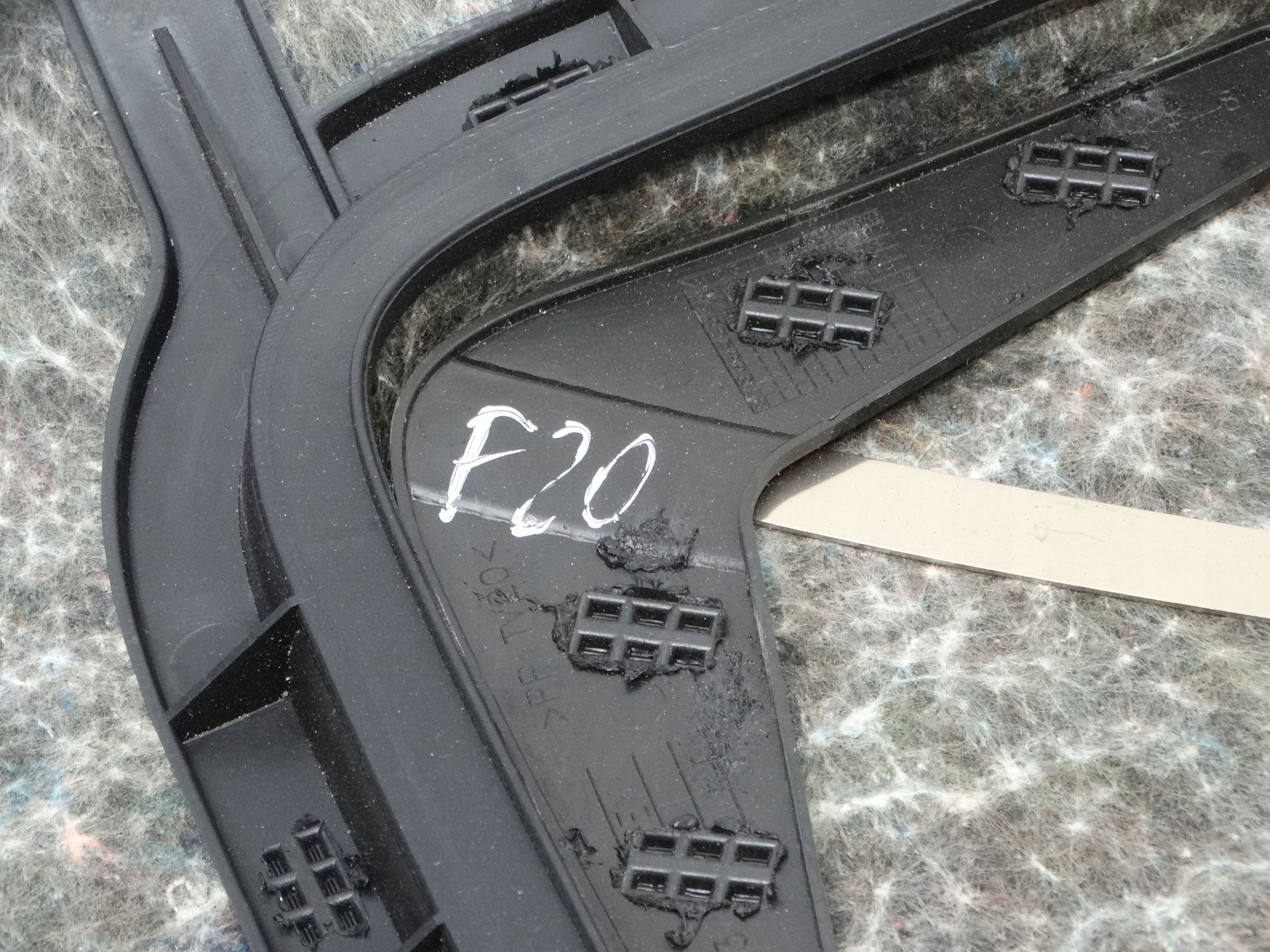 boot upholstery left rear part BMW F20 2013R. 51477221865